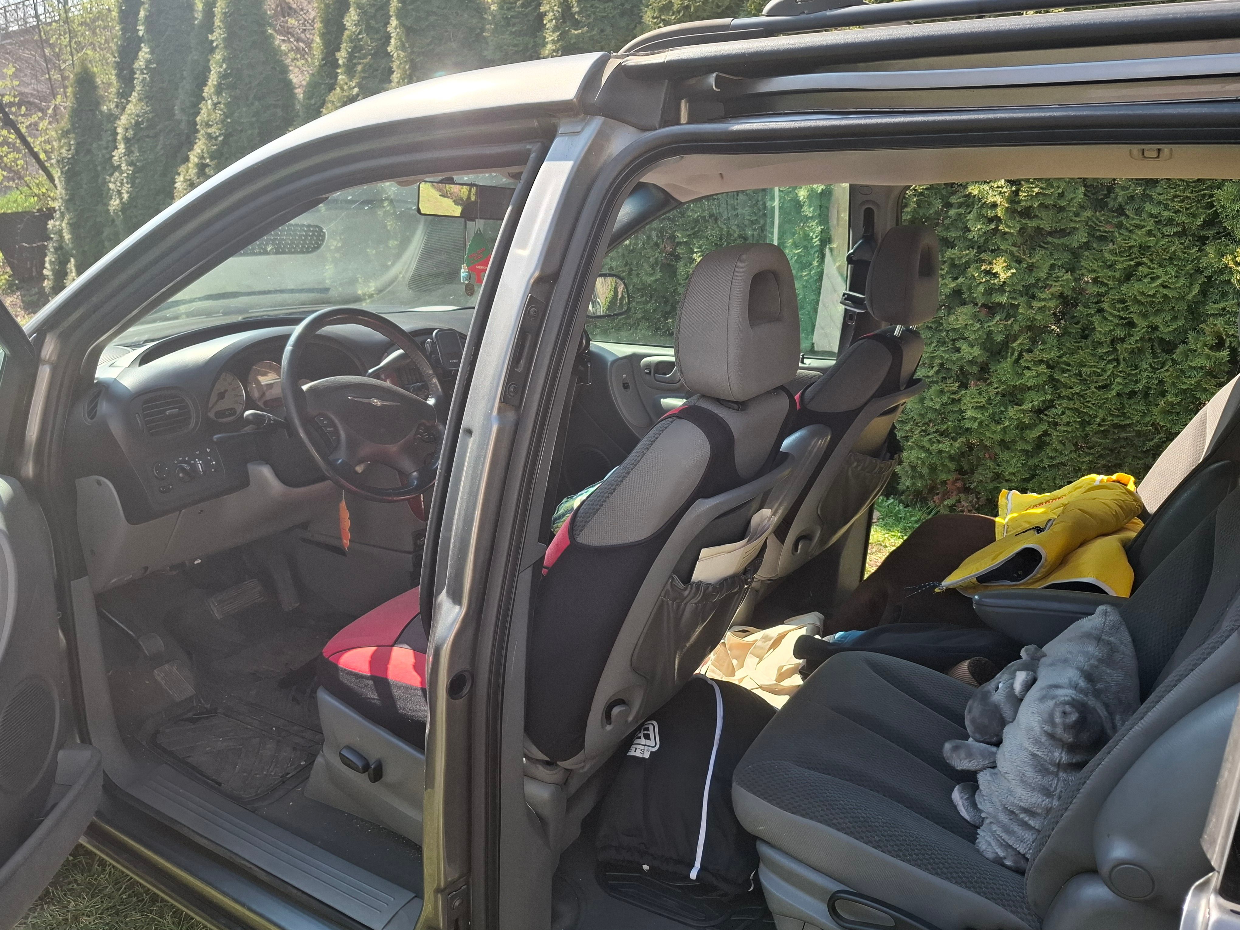 Chrysler Voyager, 2,8 - fotka 6