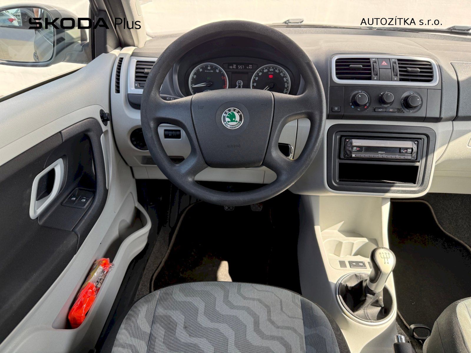 Škoda Fabia, Ambiente 1,2 HTP/51kW - fotka 5