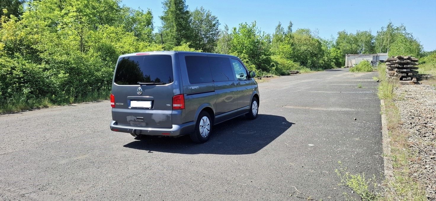 Volkswagen Multivan, 2.0 TDI 103 Kw, Tažné zařízení - fotka 4