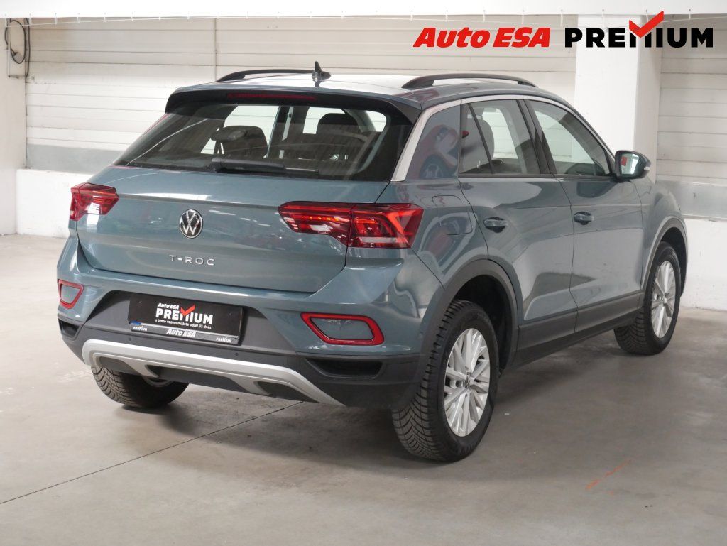 Volkswagen T-Roc, 1.5TSi,2.maj,ČR,Life,LED - fotka 6