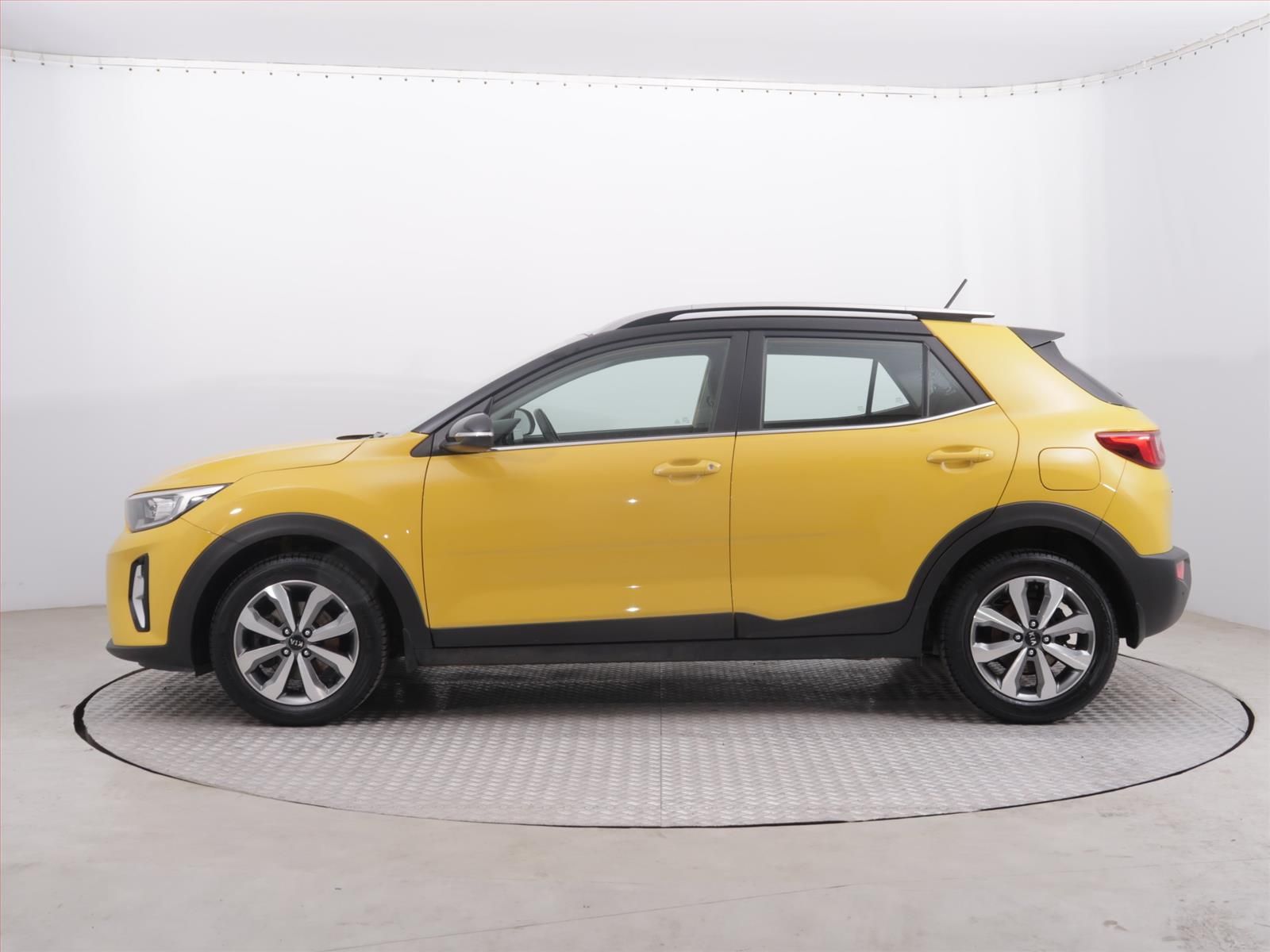 Kia Stonic, 1.2 DPI, Záruka, Serv.kniha - fotka 3