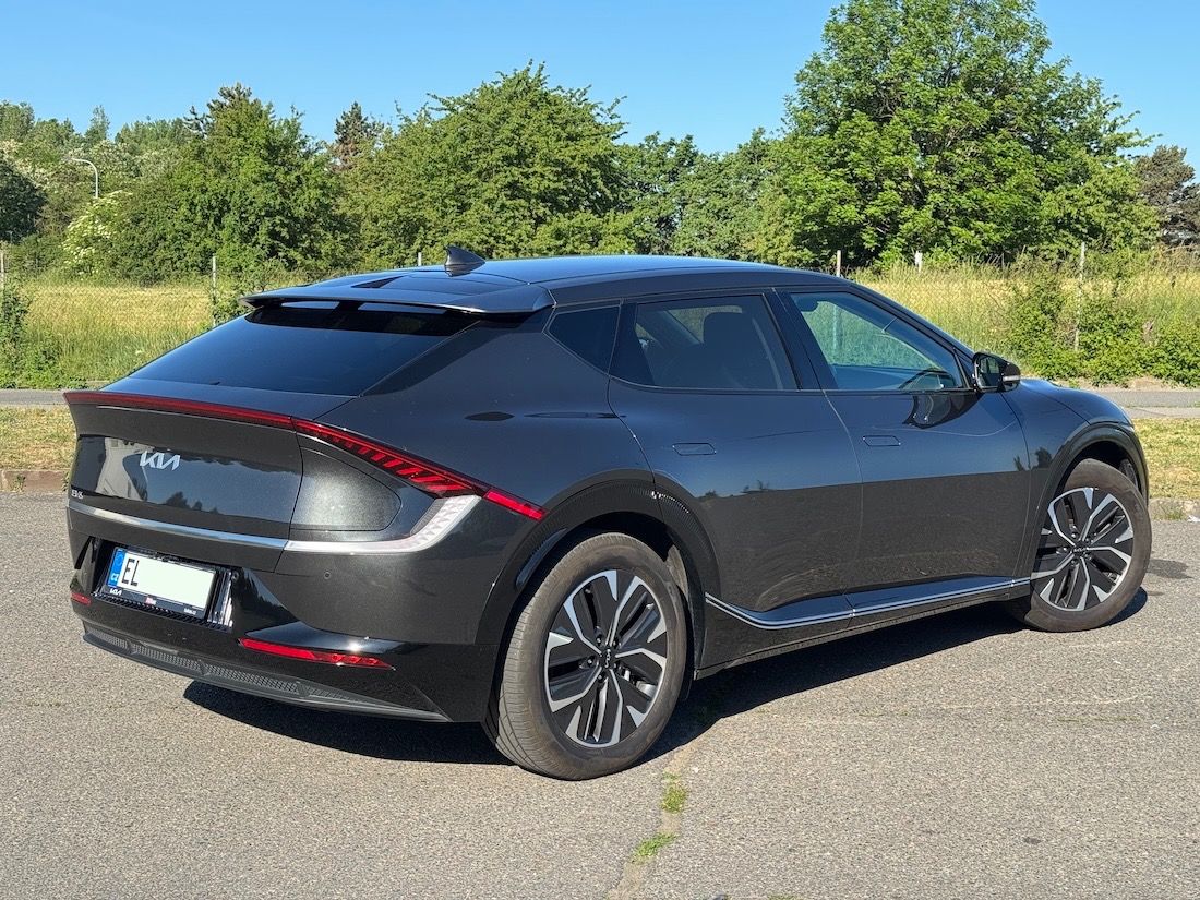 Kia EV6, SoH 100%, top výbava, záruka - fotka 2