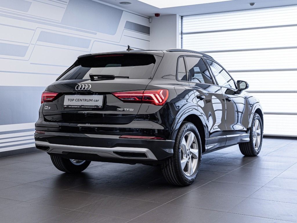 Audi Q3, Advanced 35 1.5 TFSI - fotka 2