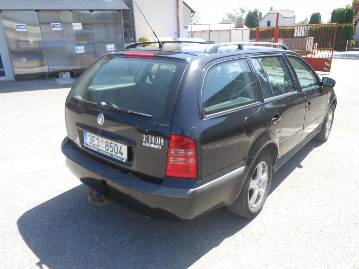 Škoda Octavia, 1,9 TDi 74Kw 4x4 - fotka 6