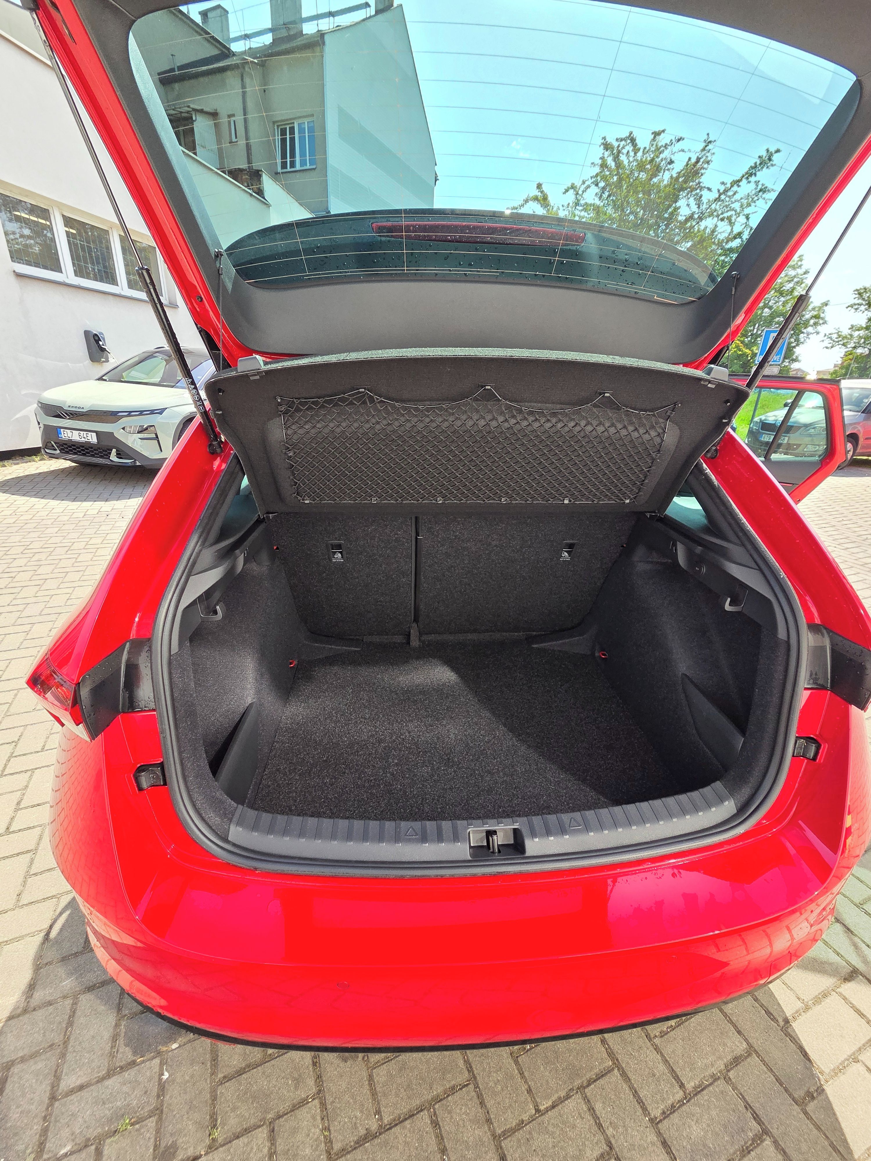 Škoda Scala, Monte Carlo 1,0 TSI 85 kW 7SDG - fotka 5