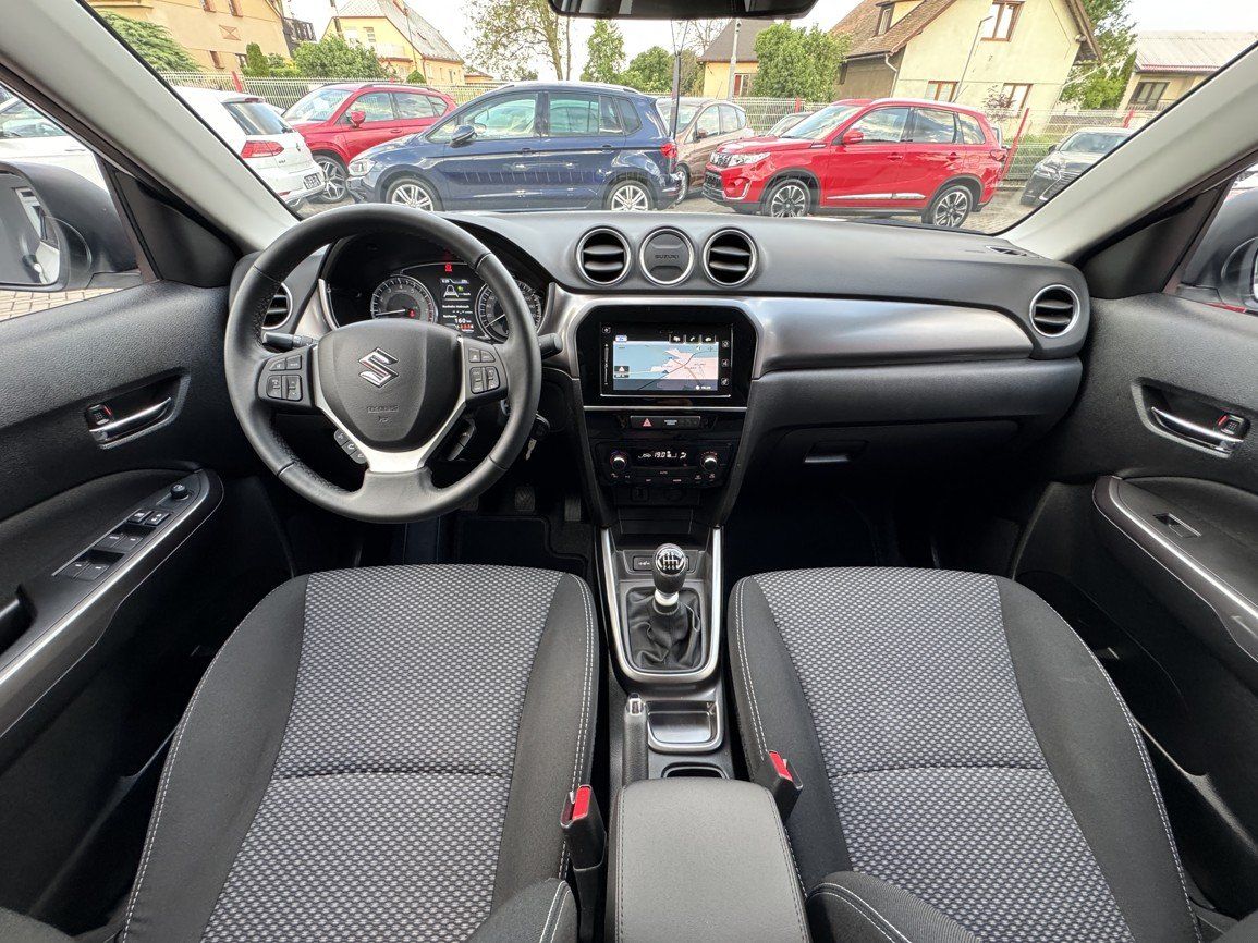 Suzuki Vitara, 1.4 BoosterJet LED Navi Kamera - fotka 6