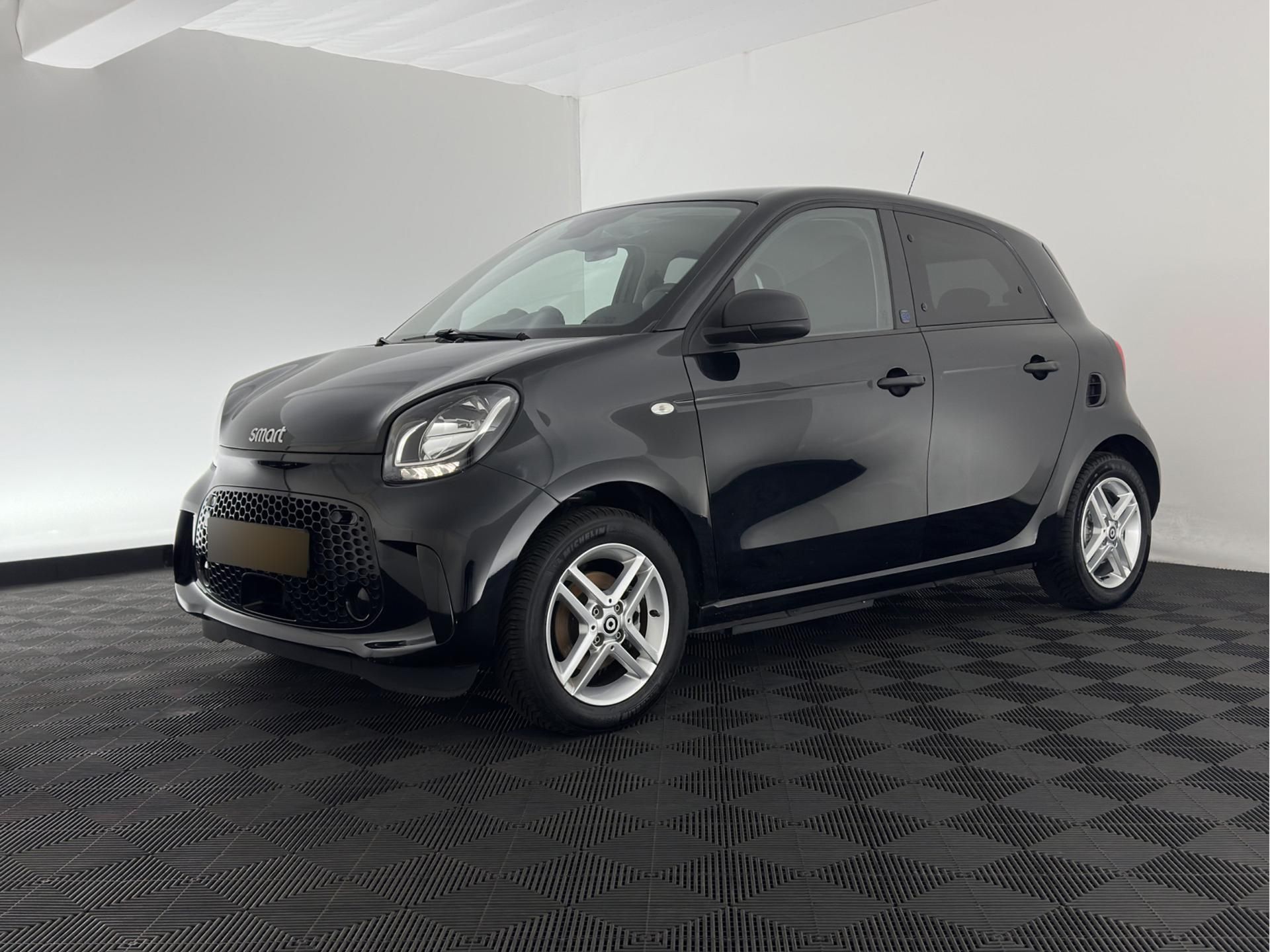 Smart Forfour, Essential