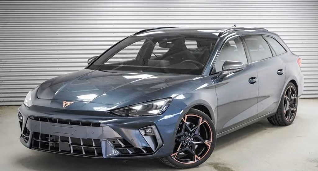Cupra Leon, LEON ST 2,0 TSI DSG 4x4 VZ - L