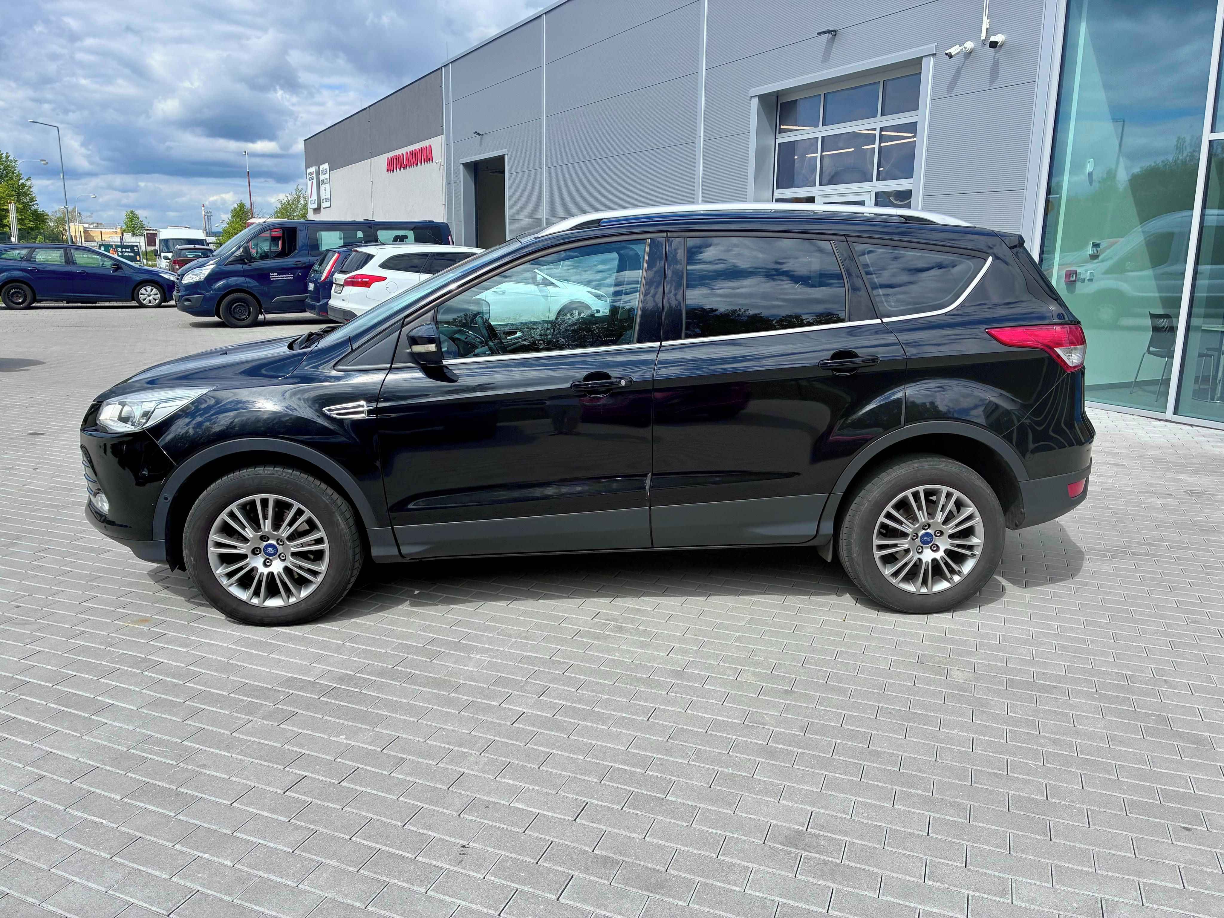 Ford Kuga, 2.0 TDCi 120 kW 4x4 - fotka 2