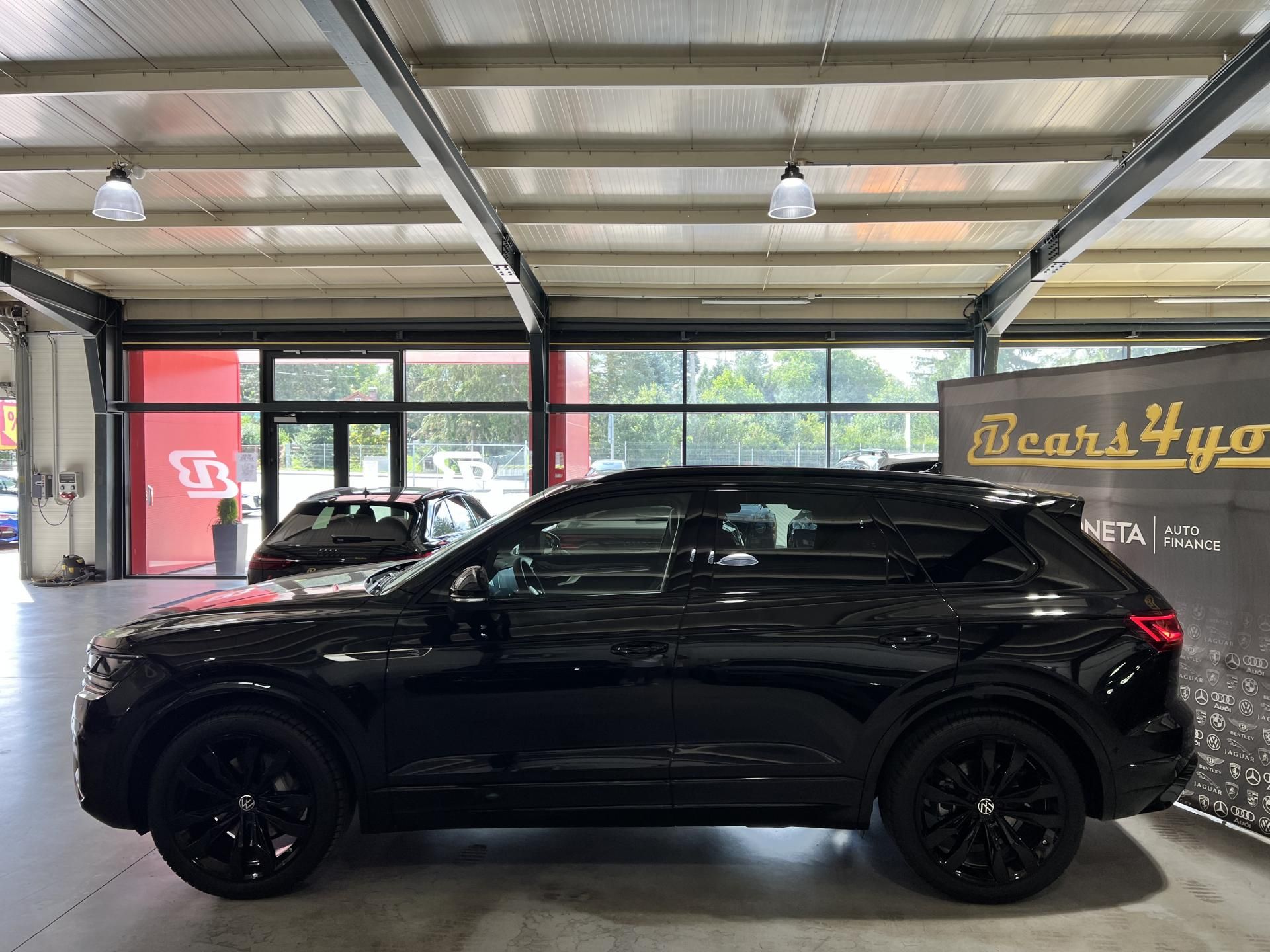 Volkswagen Touareg, 3.0 TDI 210kW R-LINE EXCLUSIVE - fotka 6