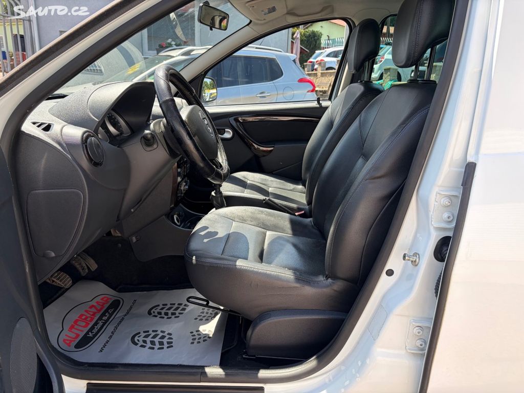 Dacia Duster, 1,6 SERVISKA, 4X4