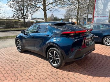 2,0 Plug-in Hybrid 220 koní
