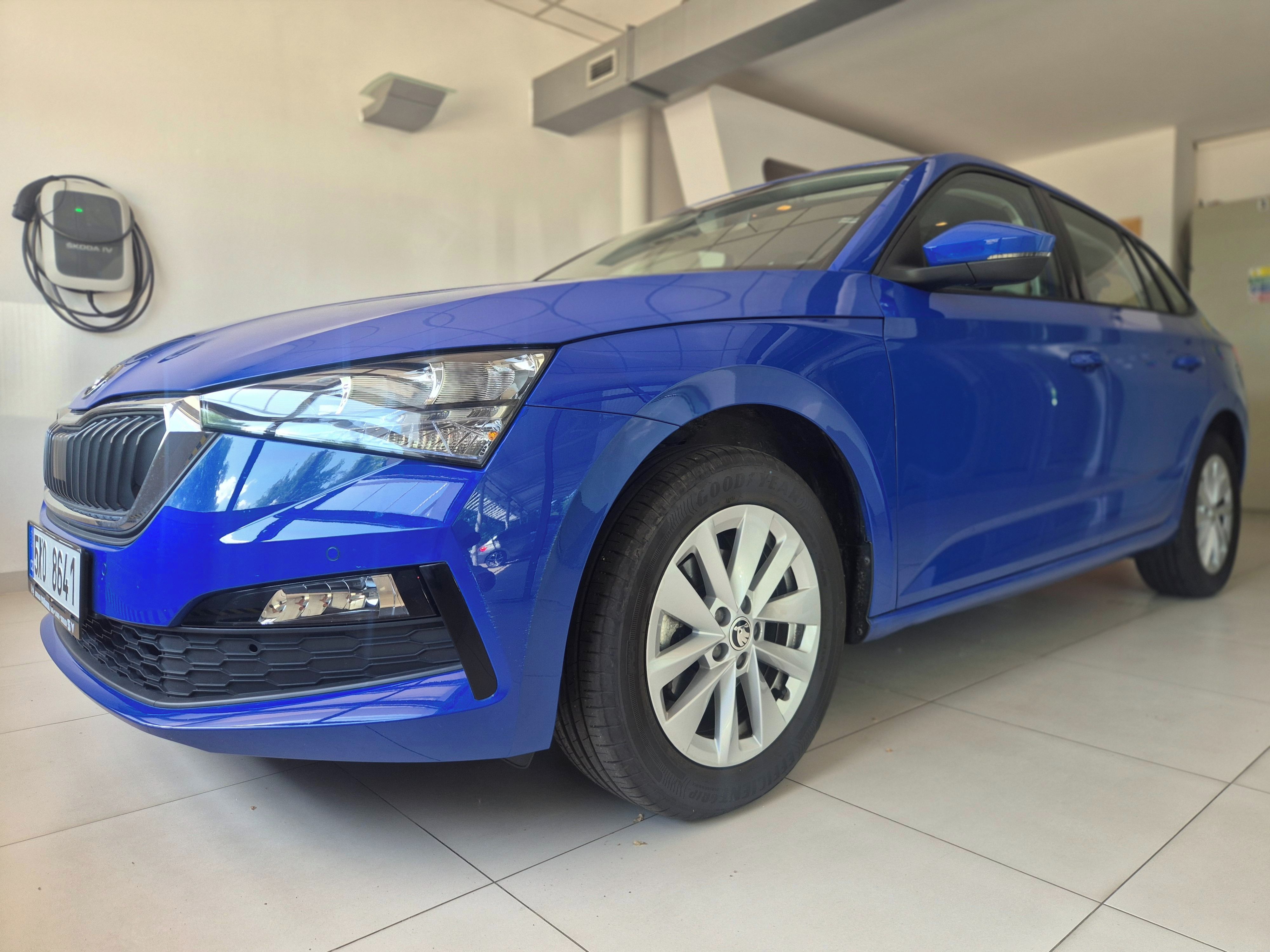 Škoda Scala, 1 maj.plný servis16 tis KM