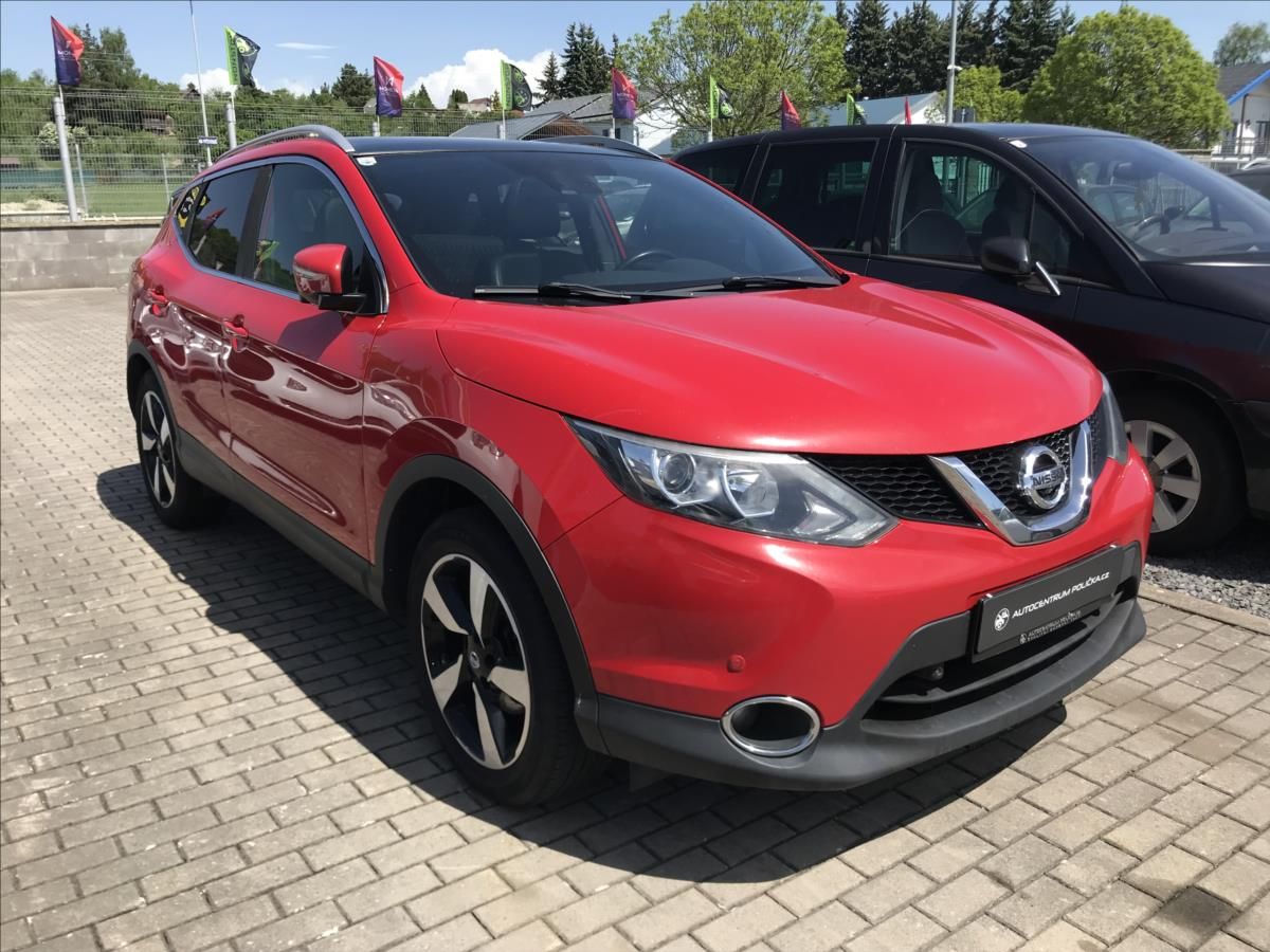 Nissan Qashqai, 1,6 96kw TEKNA LED PANORAM - fotka 2