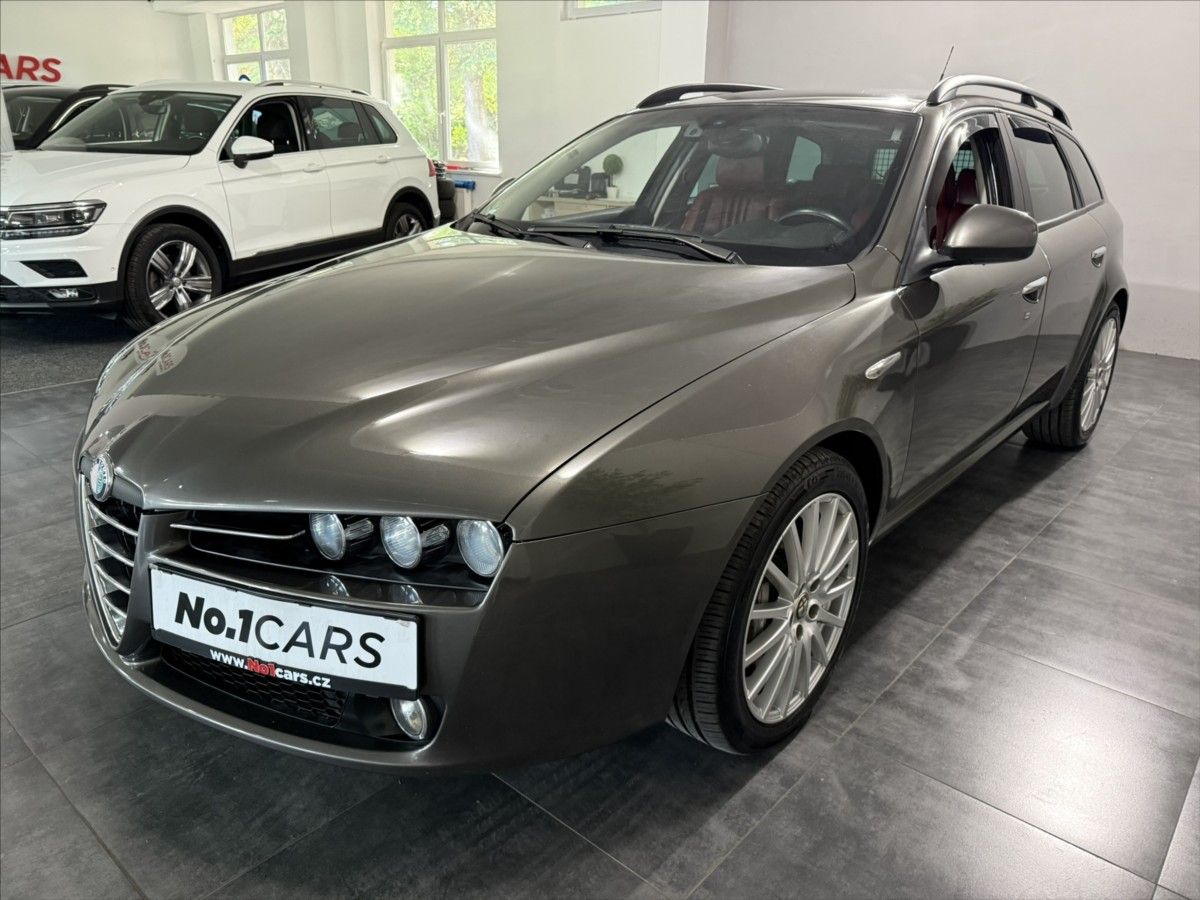 Alfa Romeo 159, 2,4   JTDm V5 147 kW BOSE TOP - fotka 3