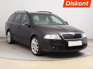 RS 2.0 TDI, Serv.kniha, Navi
