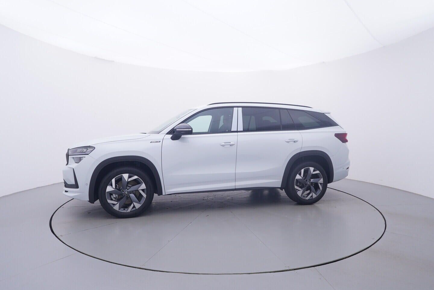 Škoda Kodiaq, Sportline 2.0 TDI 4x4 142 kW - fotka 2