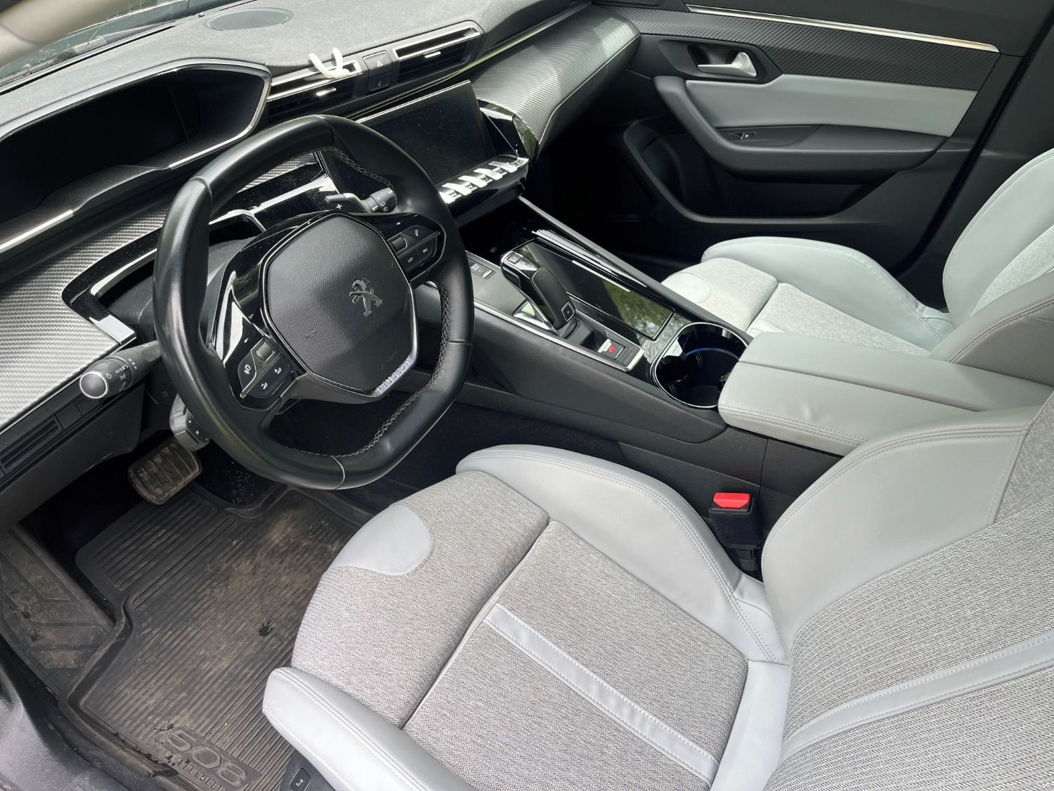Peugeot 508, SW 1.5 BlueHDi 96kW super stav - fotka 5