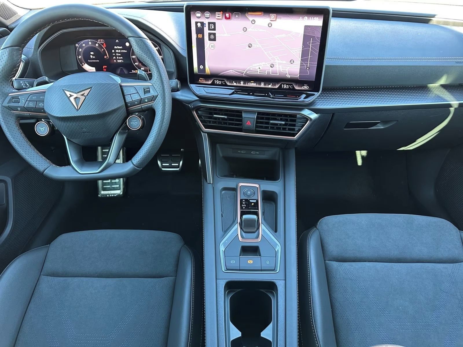 Cupra Leon, LEON Sportstourer 2.0 TSI VZ 4 - fotka 5