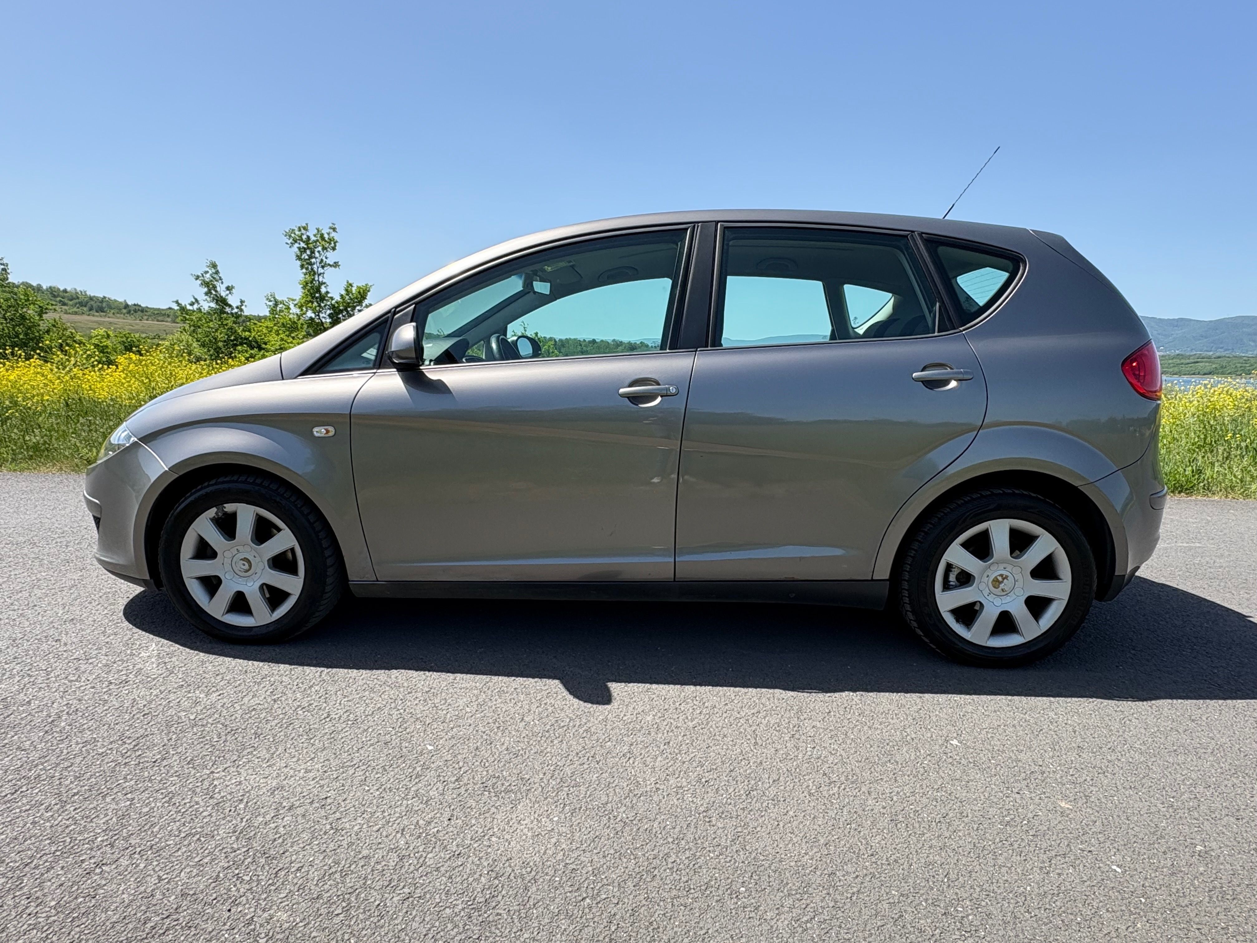 Seat Altea, 1.9TDI, 1.MAJITEL, NOVÁ STK - fotka 2