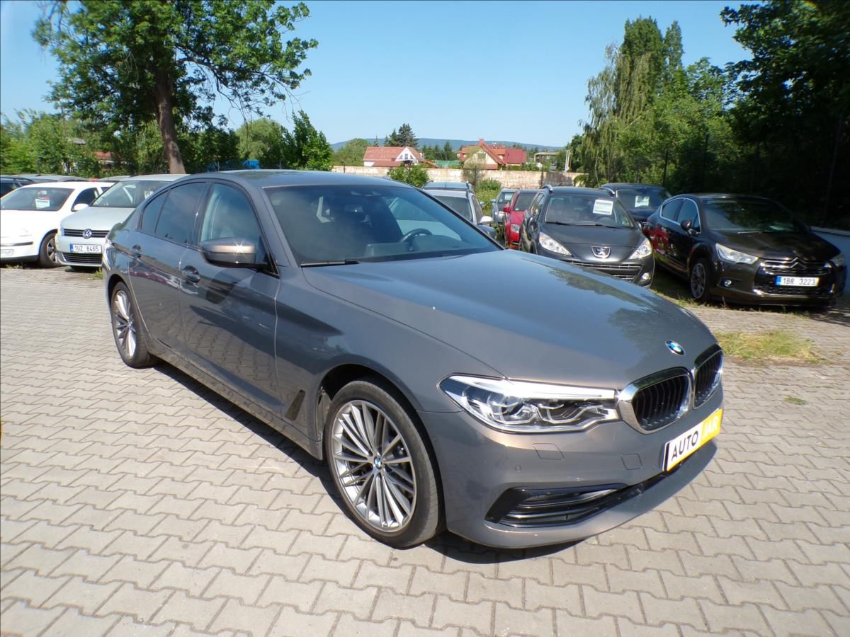 BMW Řada 5, 530e xDrive iPerformance
