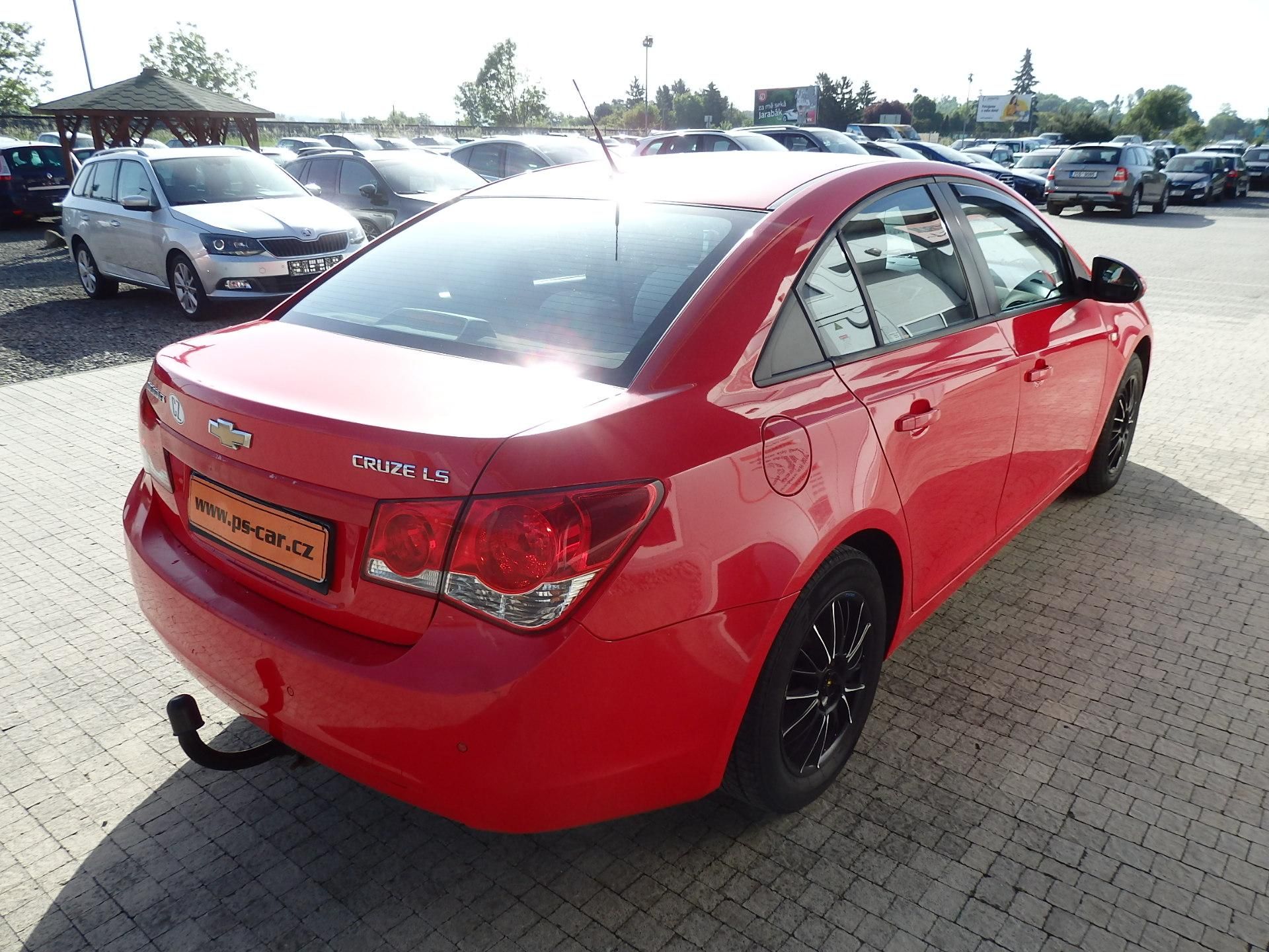 Chevrolet Cruze, 1.6i ESP, 6x AIRBAG - fotka 4