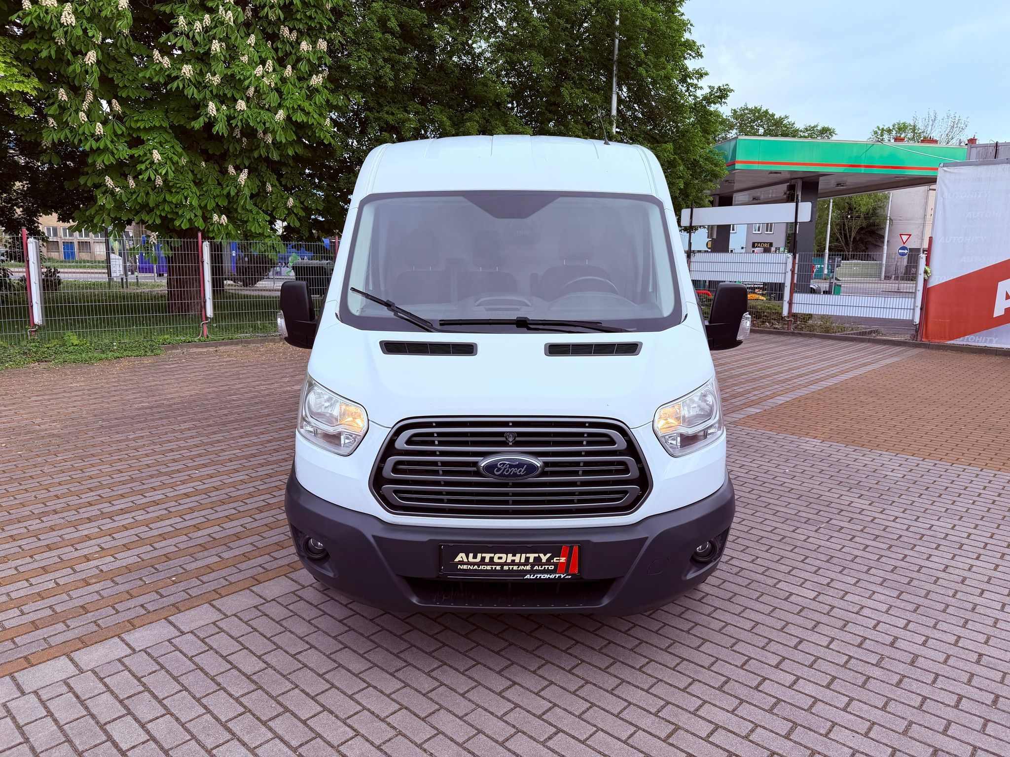 Ford Transit, 2.2 TDCi L3H3 Trend, Klima - fotka 2
