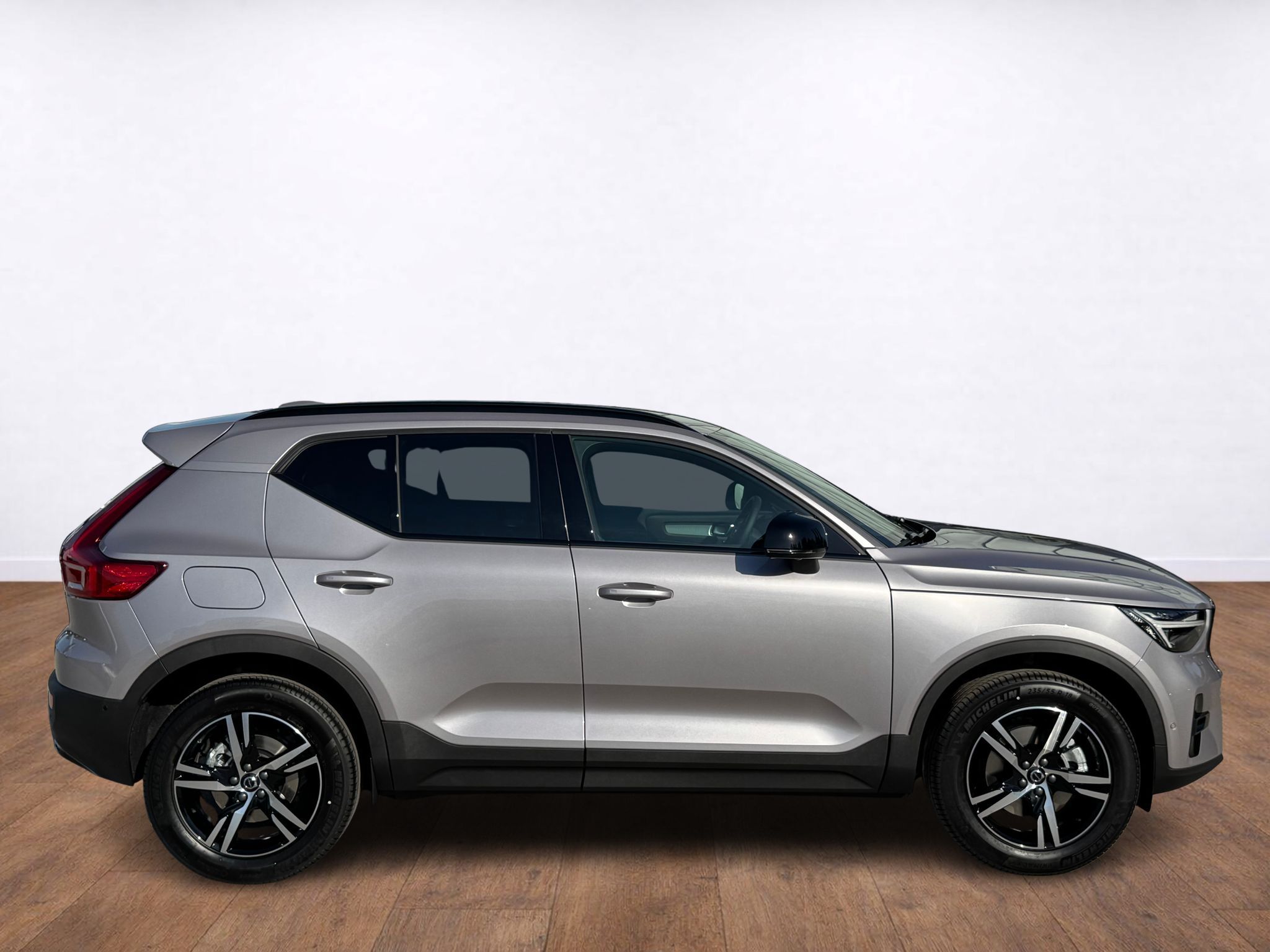 Volvo XC40, PLUS DARK B3, 360°, PIXEL LED - fotka 5