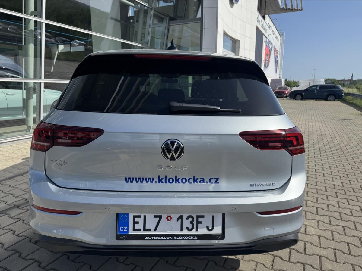 Volkswagen Golf, 1,5 TSI eHybrid  People - fotka 4