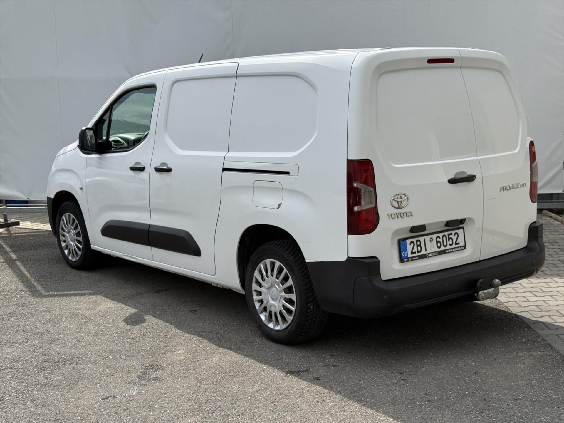 Toyota Proace City, 1,5 Comfort - fotka 4