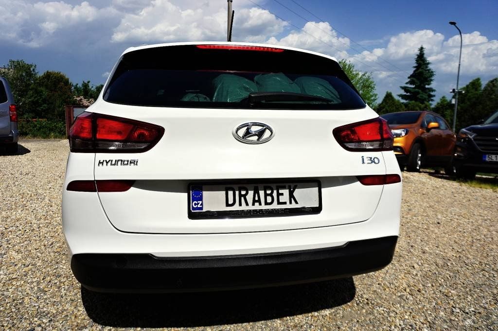 Hyundai i30, GO! 1,4 T-GDI 103 kW - fotka 6