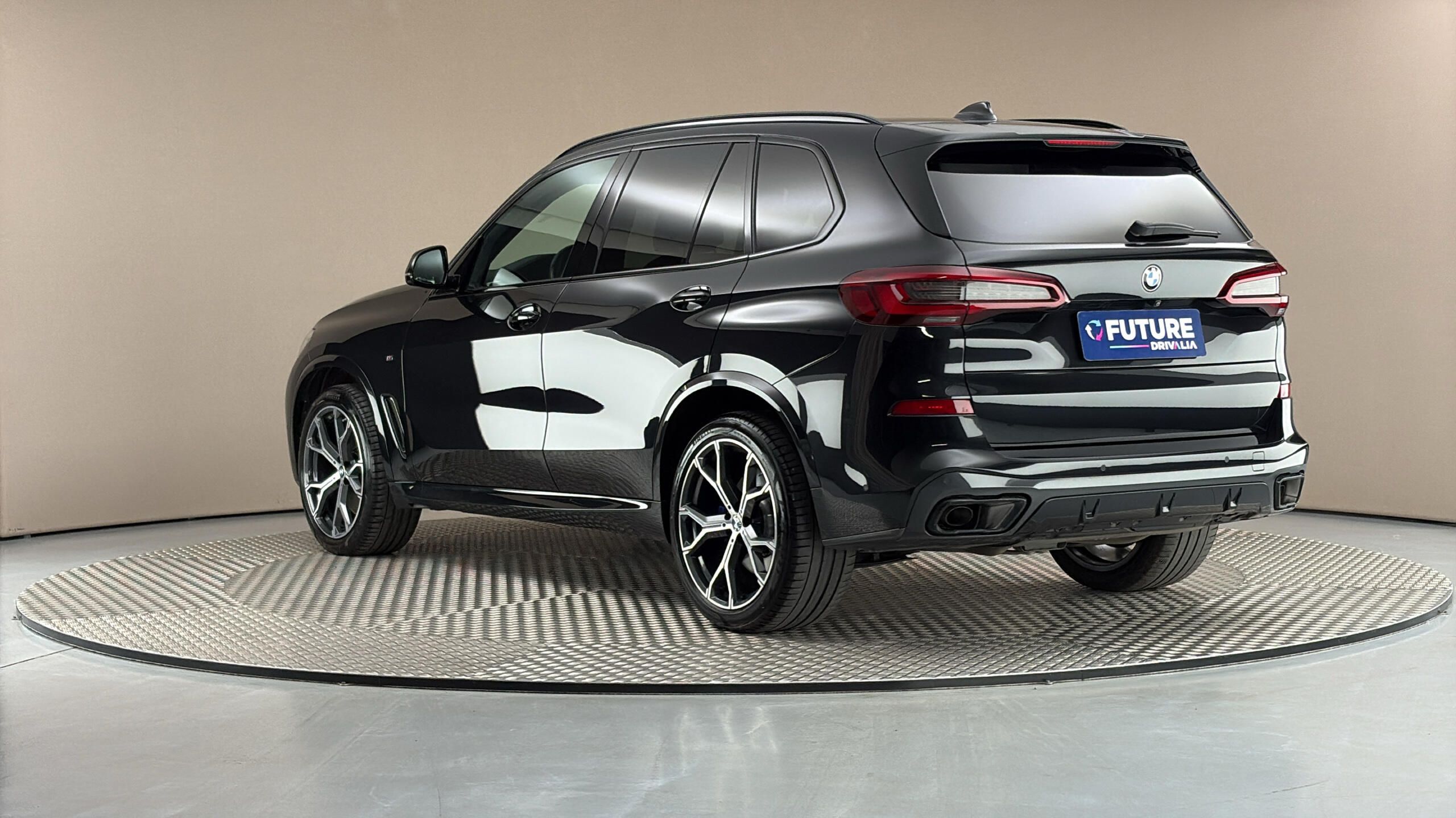 BMW X5, 40d AUT xDrive - fotka 2