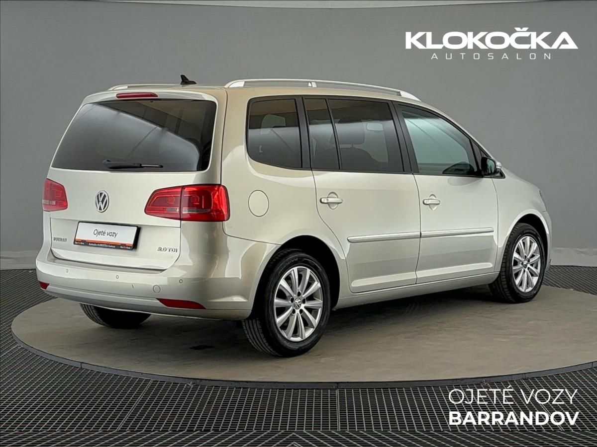 Volkswagen Touran, 2,0 TDI  Highline 6DSG - fotka 2