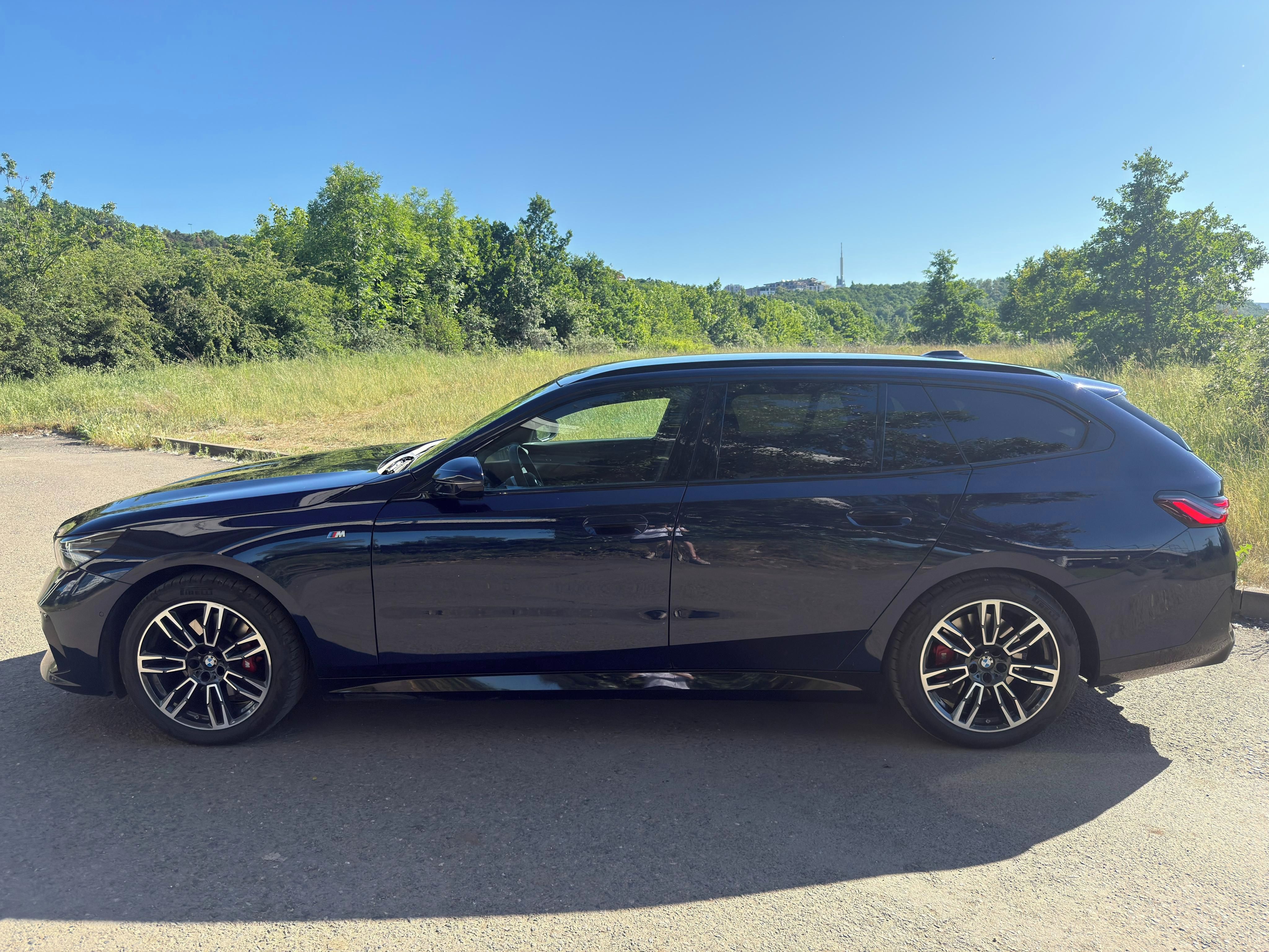 BMW Řada 5, 520d touring M tažné - fotka 4
