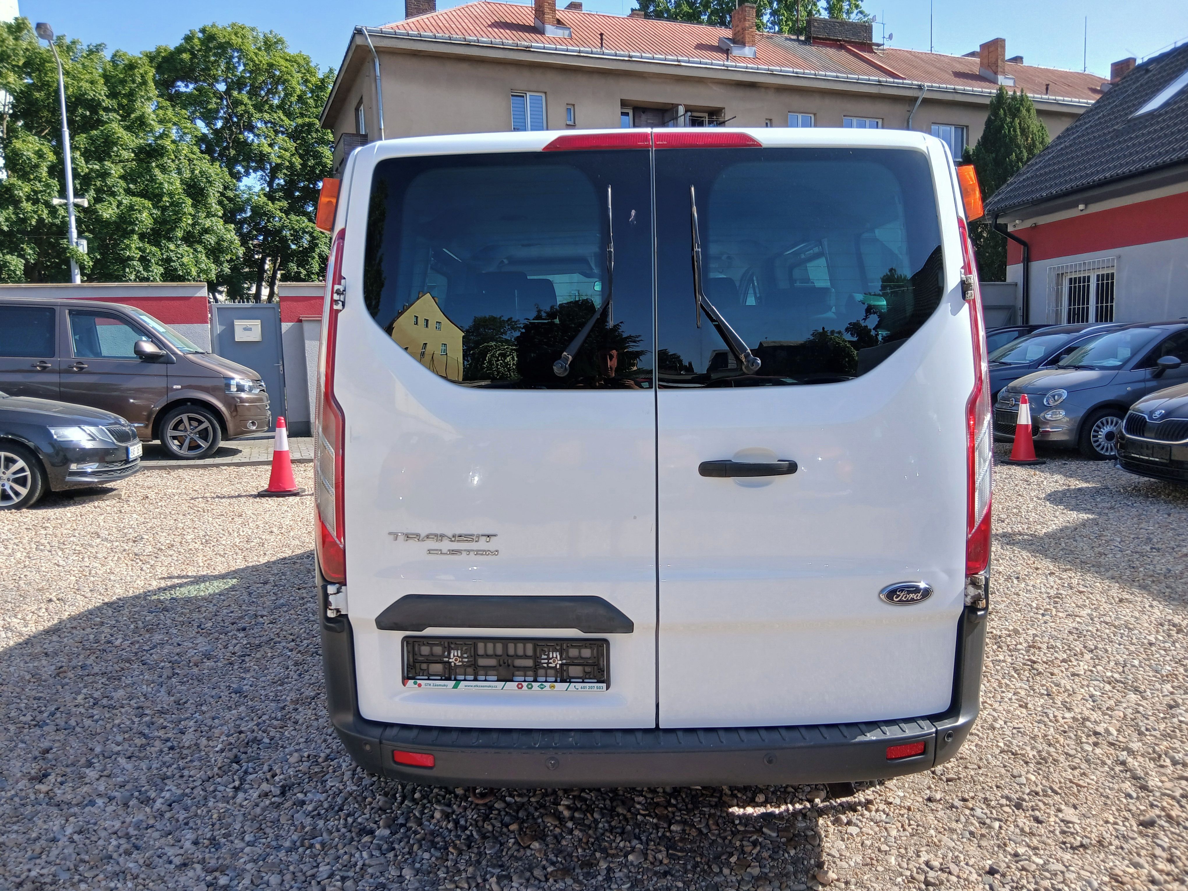 Ford Transit Custom, 2.0TDCi 96KW 9Míst S.kniha - fotka 6
