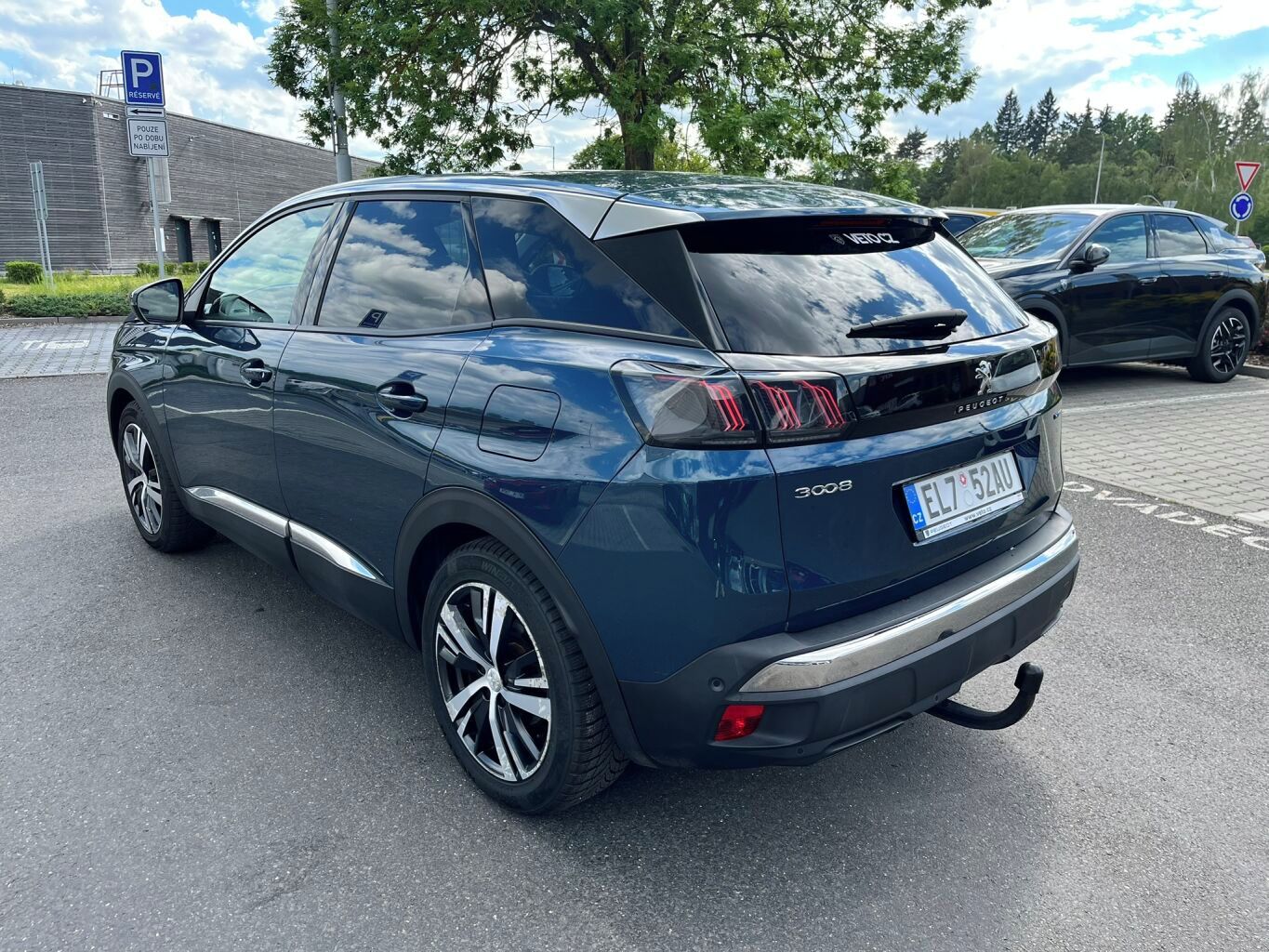 Peugeot 3008, ALLURE PACK HYBRID 225 e-EAT8 - fotka 4