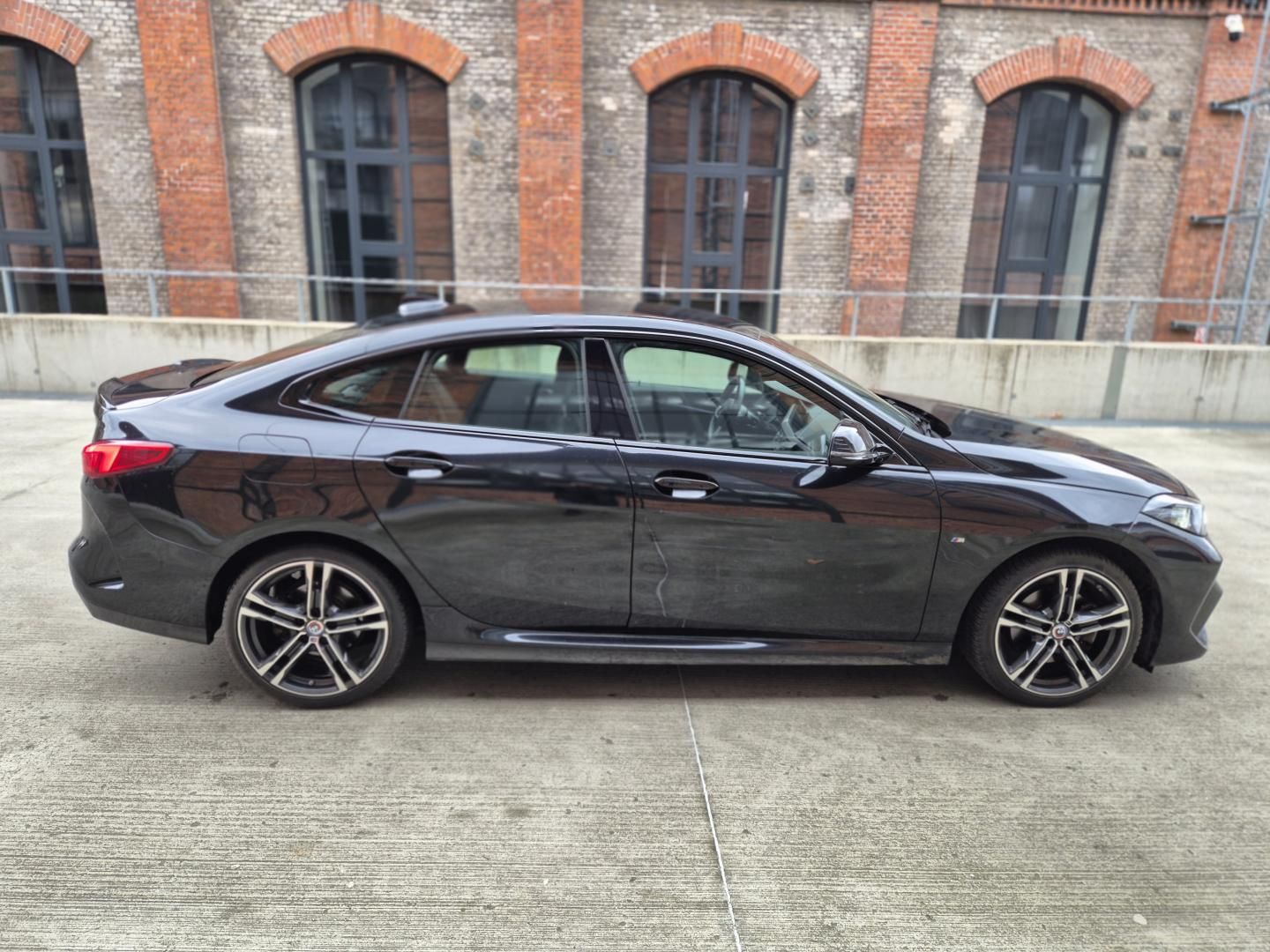 BMW Řada 2, 218i Gran Coupé M Sport - fotka 6