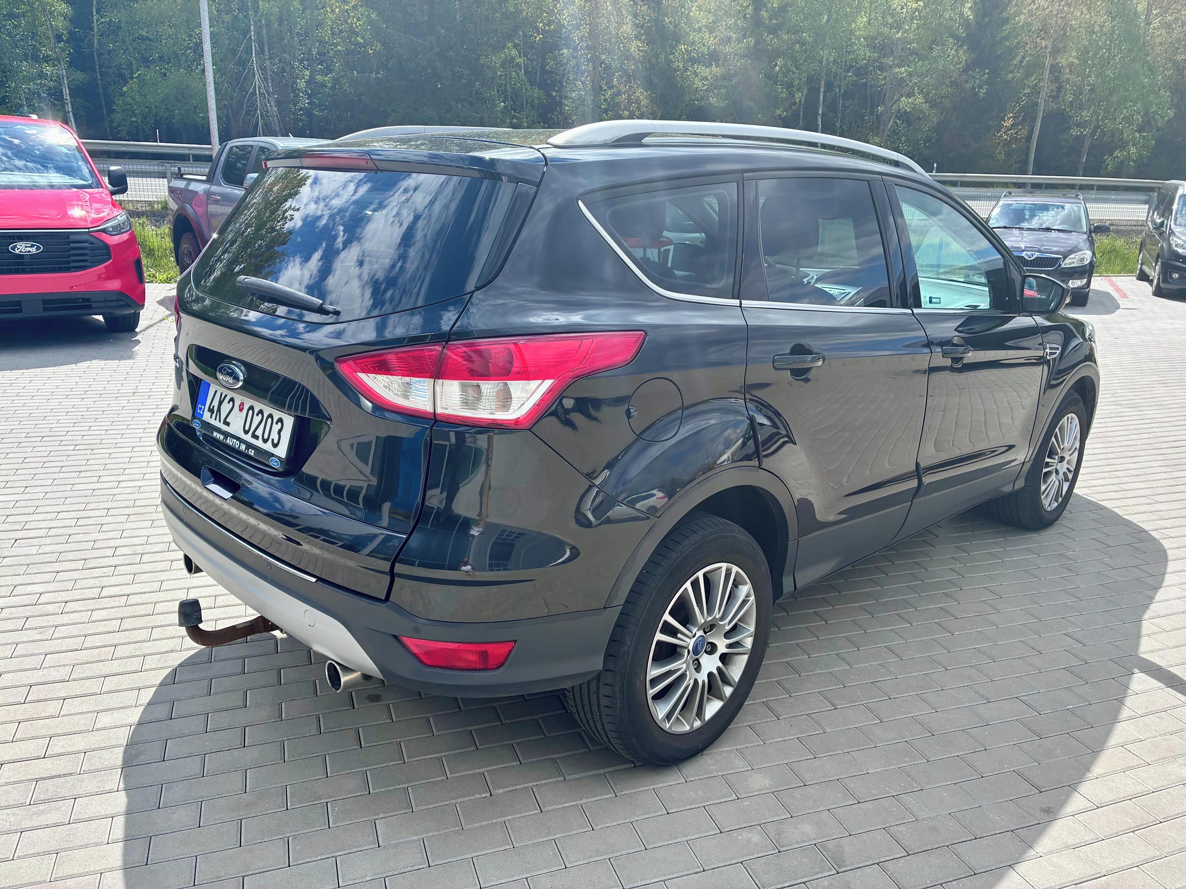 Ford Kuga, 2.0 TDCi 120 kW 4x4 - fotka 5