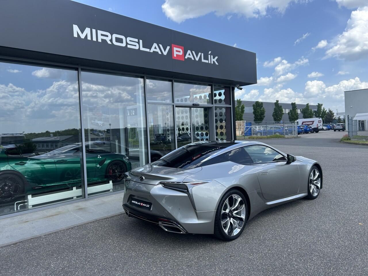 Lexus LC 500, Sport+ 5.0 V8 - fotka 5