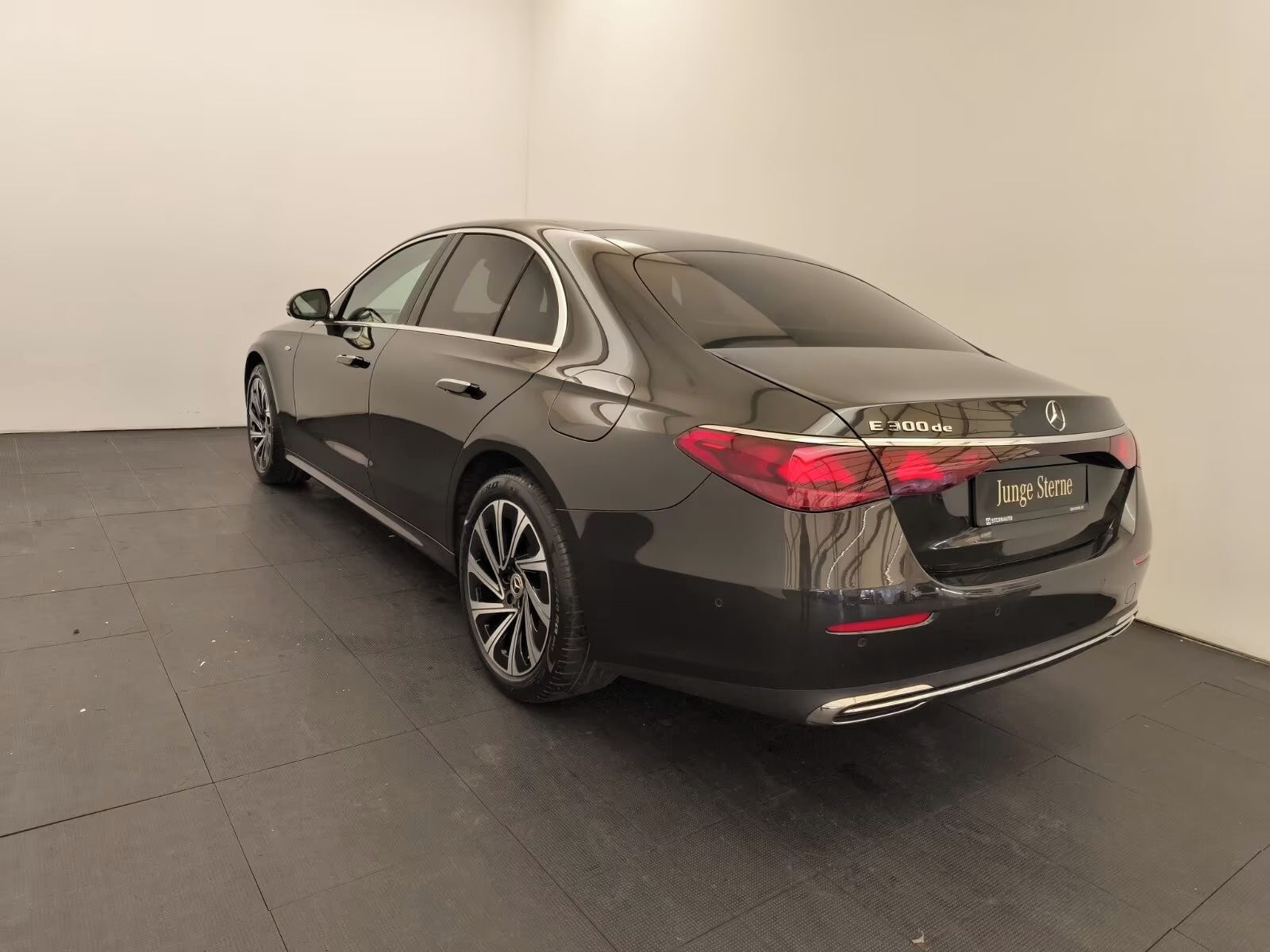 Mercedes-Benz Třídy E, E 300 de Avantgarde Advanced+ - fotka 6