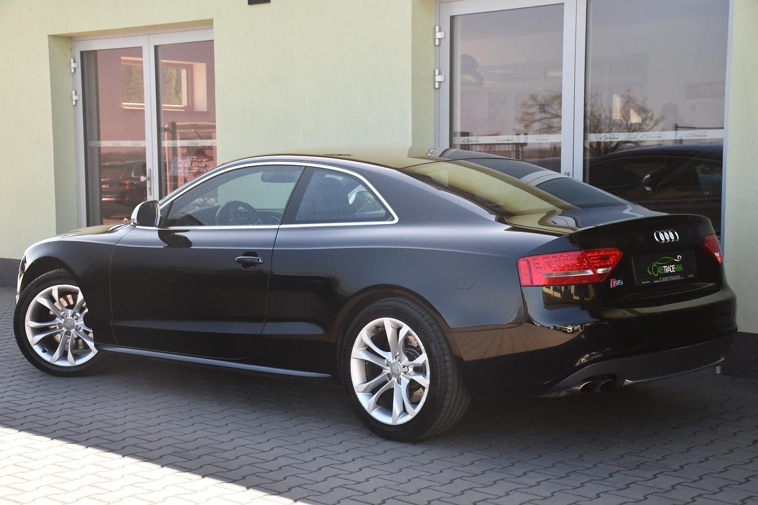 Audi S5, 4.2FSI V8 MANUÁL QUATTRO - fotka 3