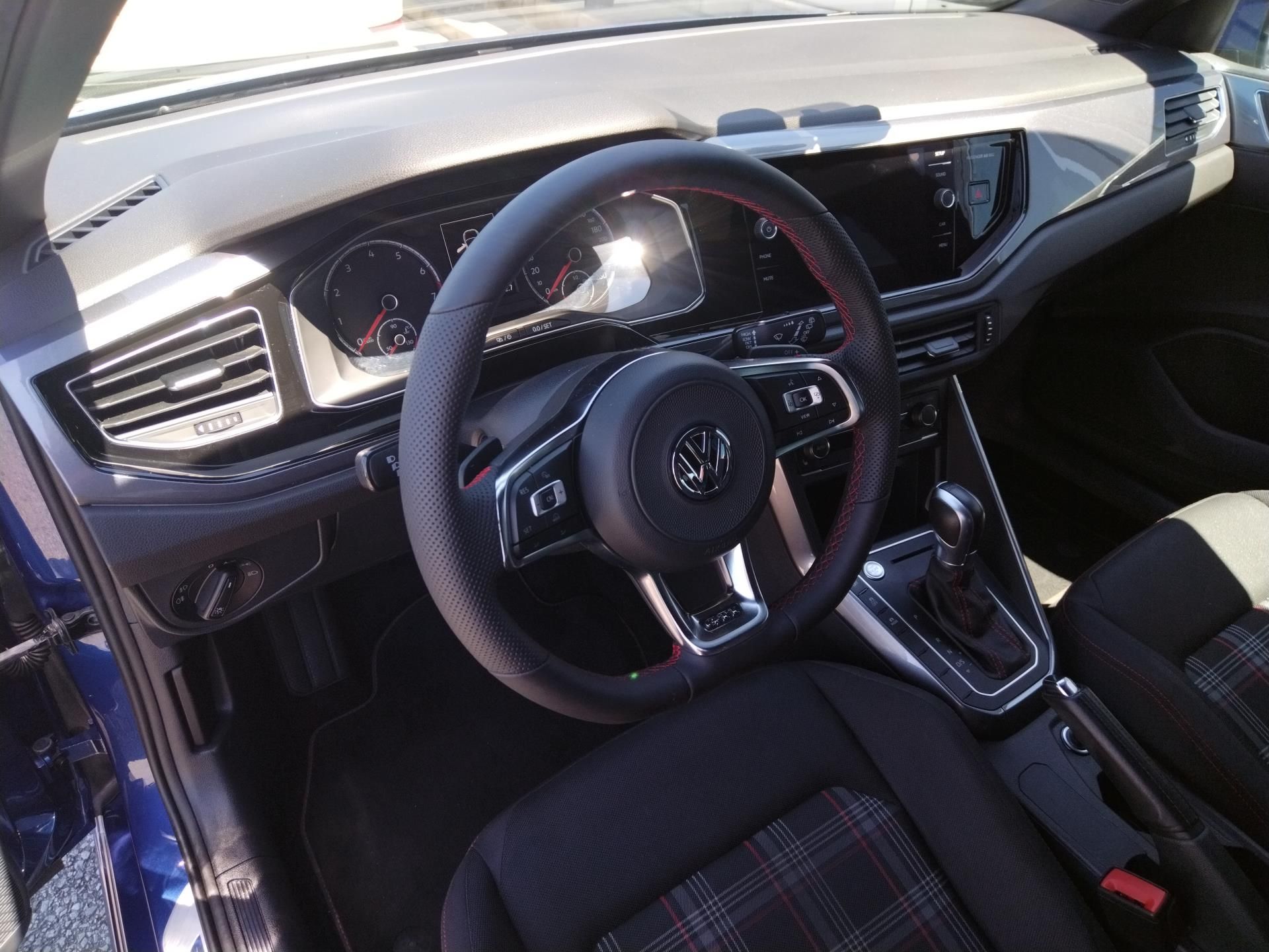Volkswagen Polo, GTi 2.0 TSi DSG 6st. - fotka 5