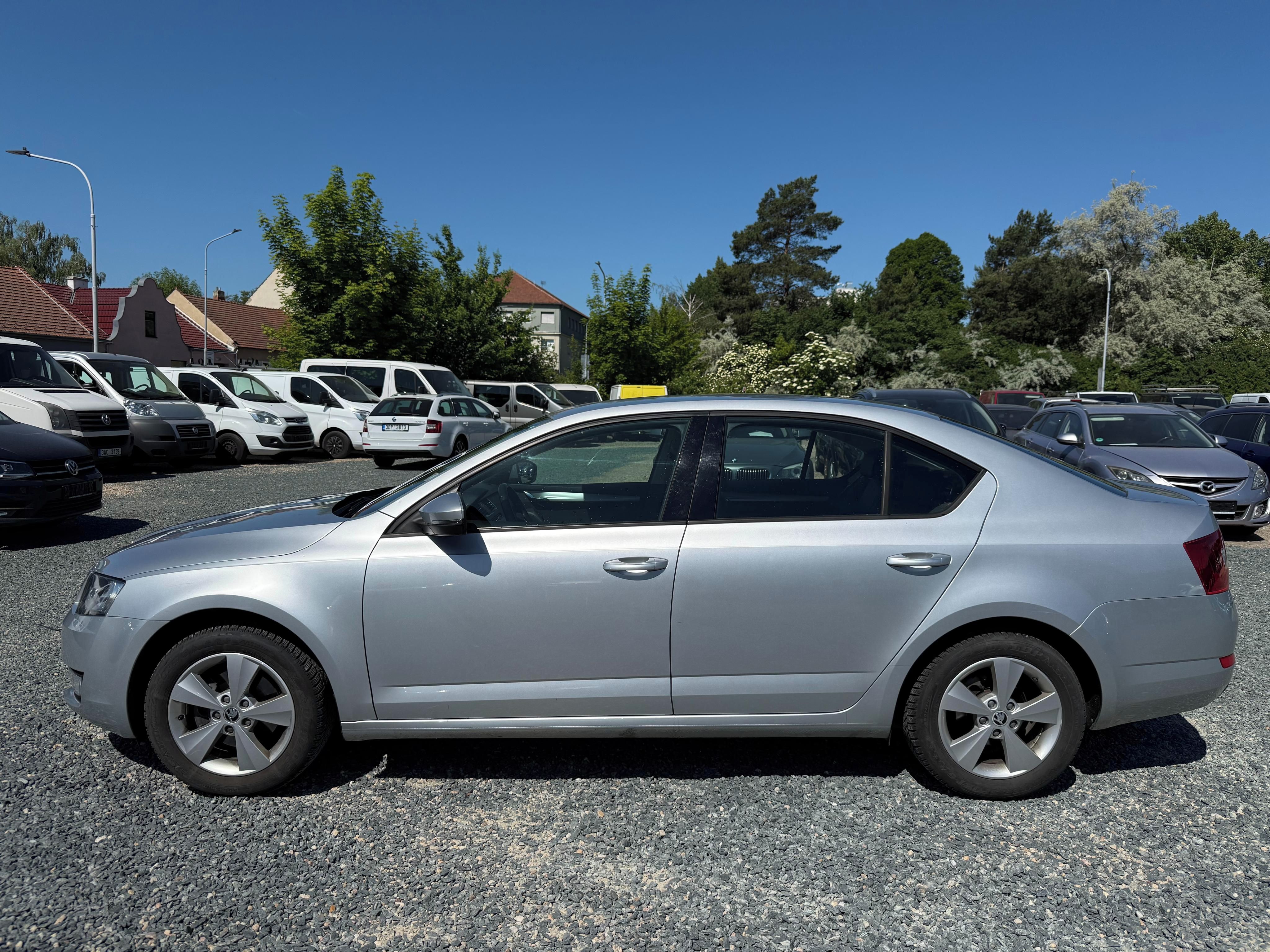 Škoda Octavia, 1.4 TSi 103Kw 122Tis.km - fotka 6