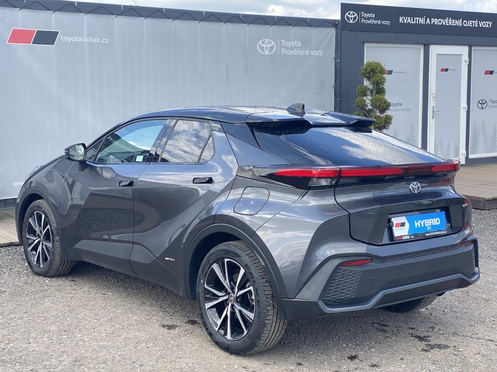 Toyota C-HR, 2.0 Hybrid 4x4 ODBĚR IHNED - fotka 5