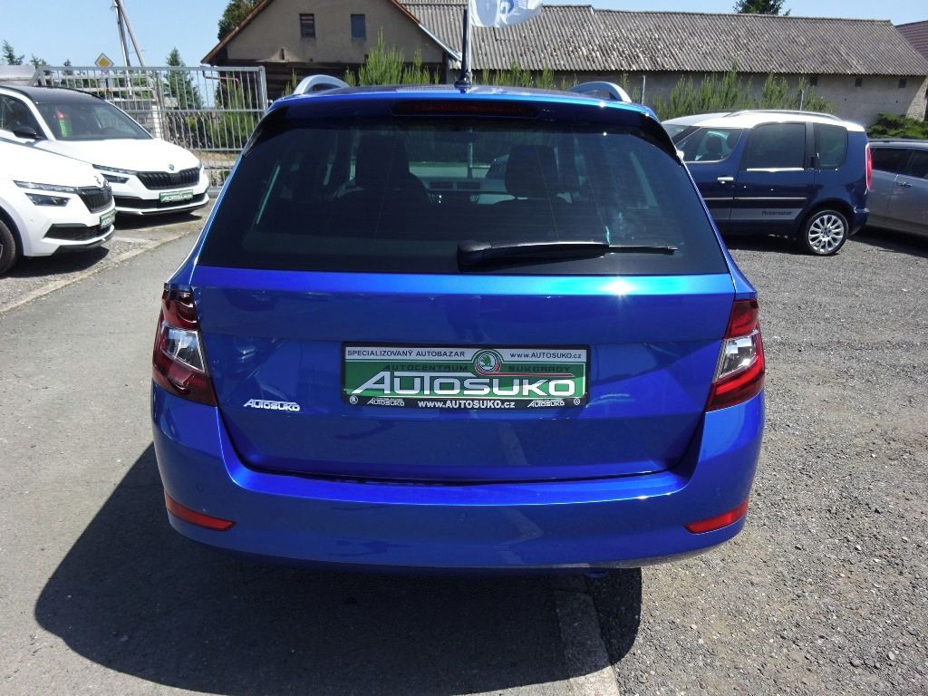 Škoda Fabia, COMBI III FC STYLE + DSG -2021 - fotka 5