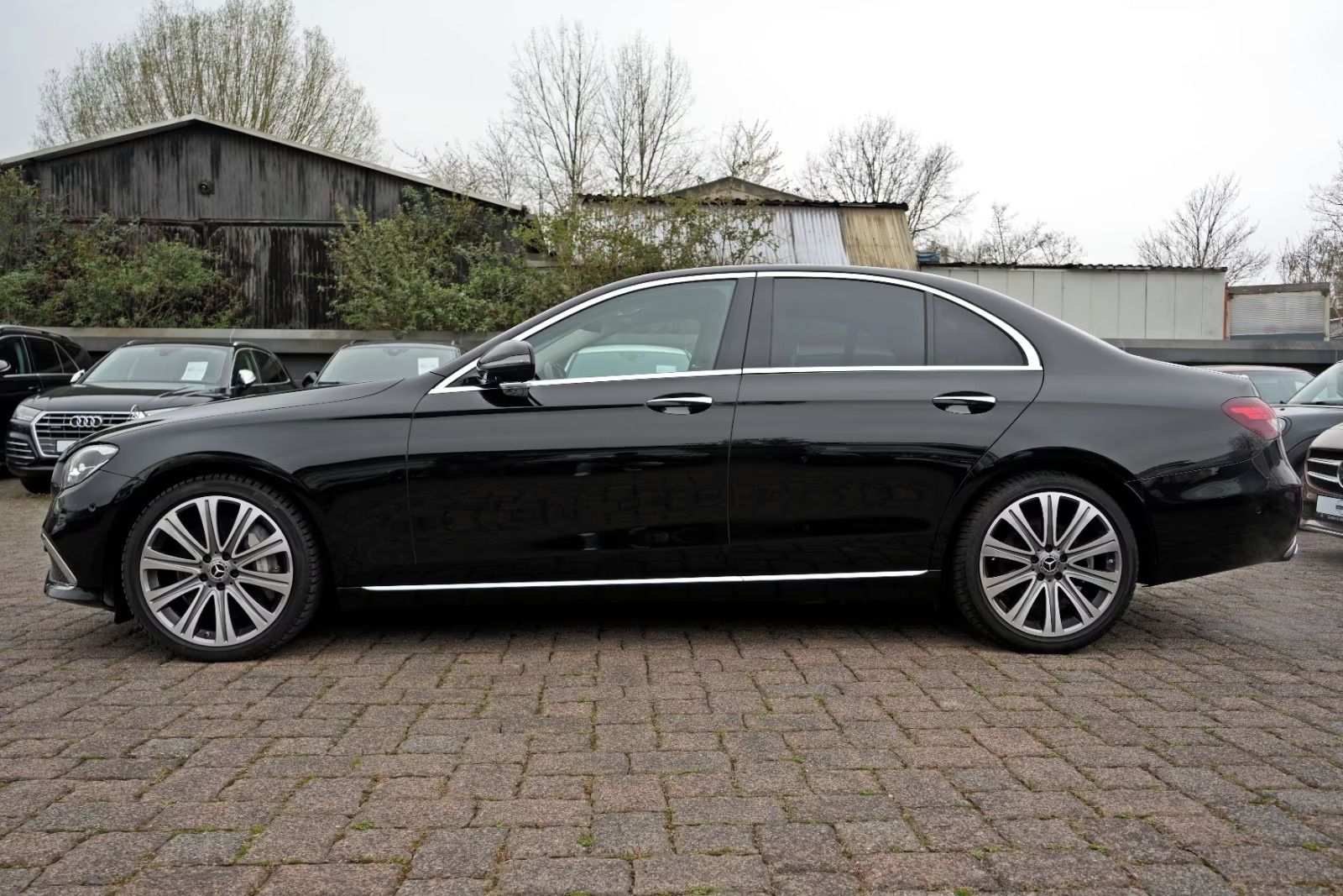 Mercedes-Benz Třídy E, E400d 4Matic*Hud*AirMatic - fotka 2