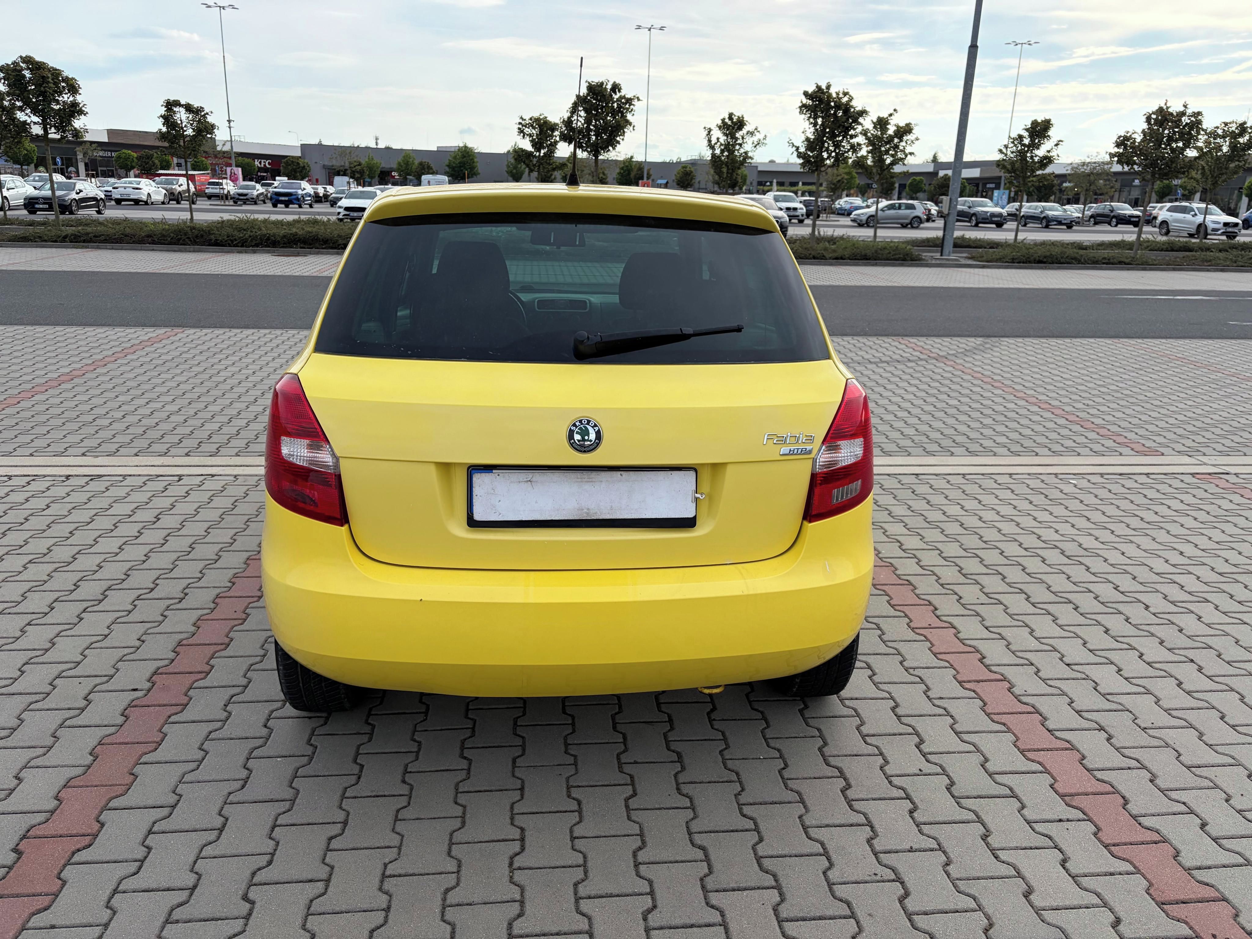 Škoda Fabia, II 1.2 HTP 44kw klima - fotka 4