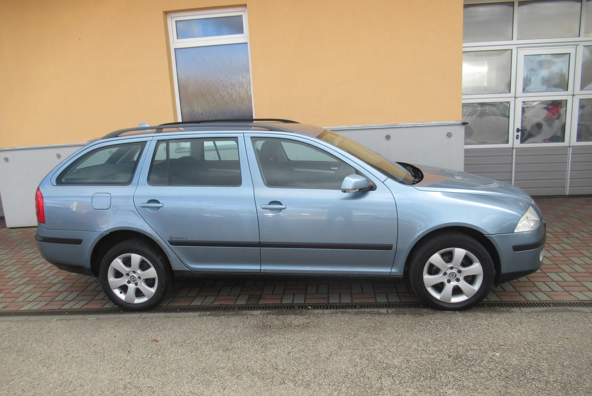 Škoda Octavia, 1.9 TDI 4x4 TAŽNÉ - fotka 3