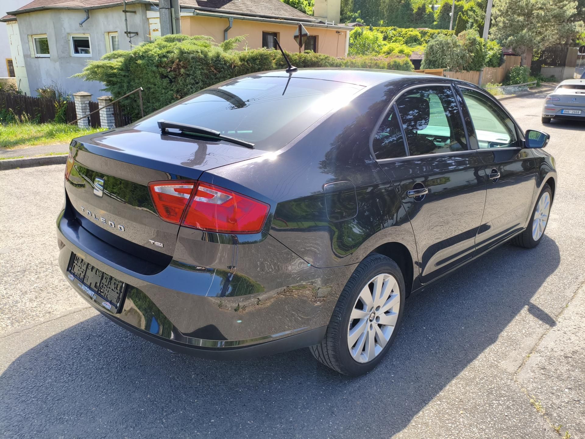 Seat Toledo, 1,2 TSI 81Kw Style - fotka 6