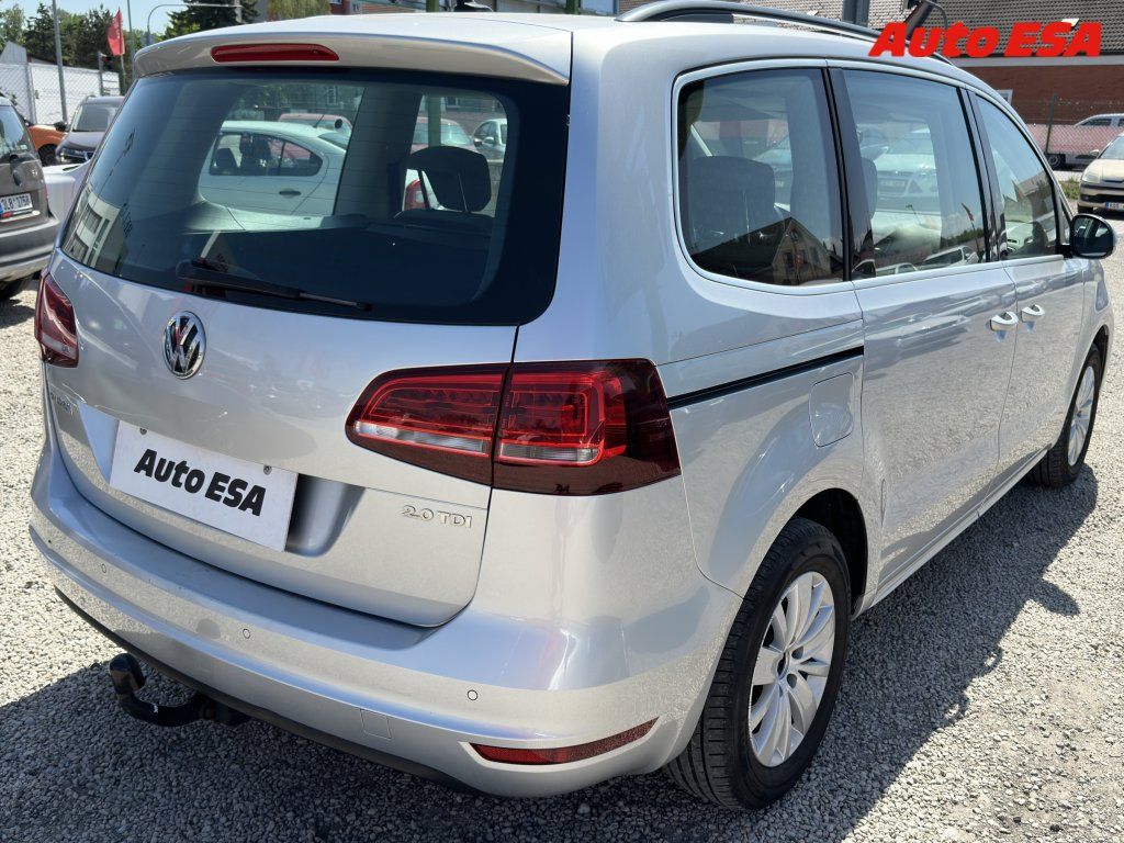 Volkswagen Sharan, 2.0 TDi - fotka 4